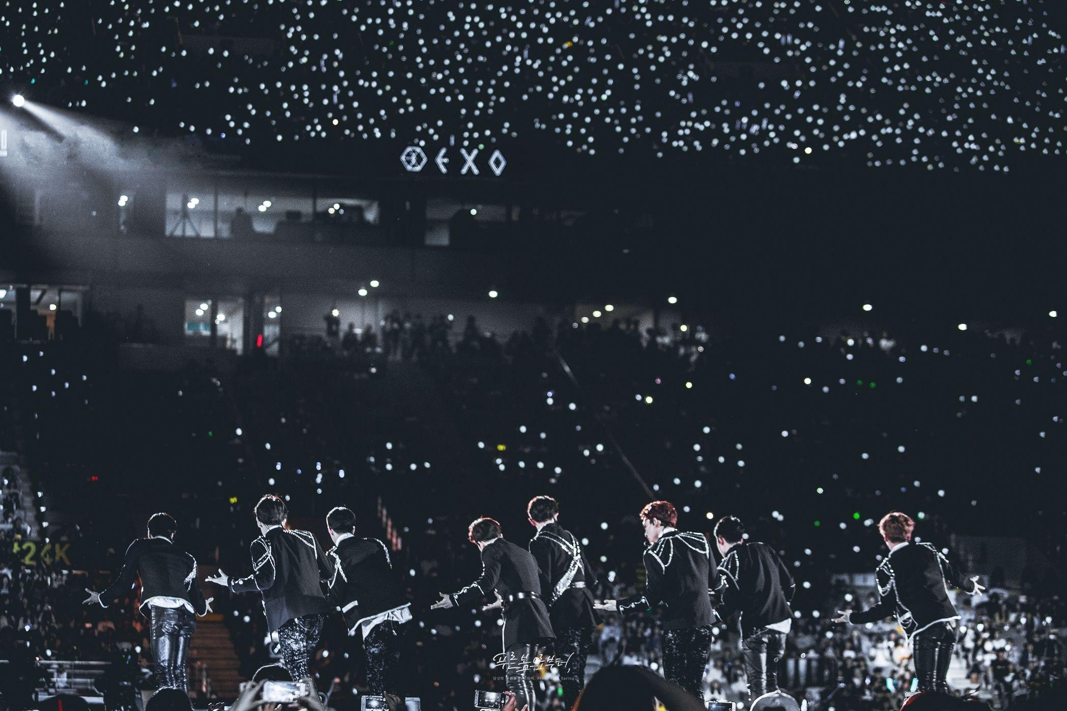 2100x1400 Exo Concert Wallpaper Free Exo Concert Background, Desktop