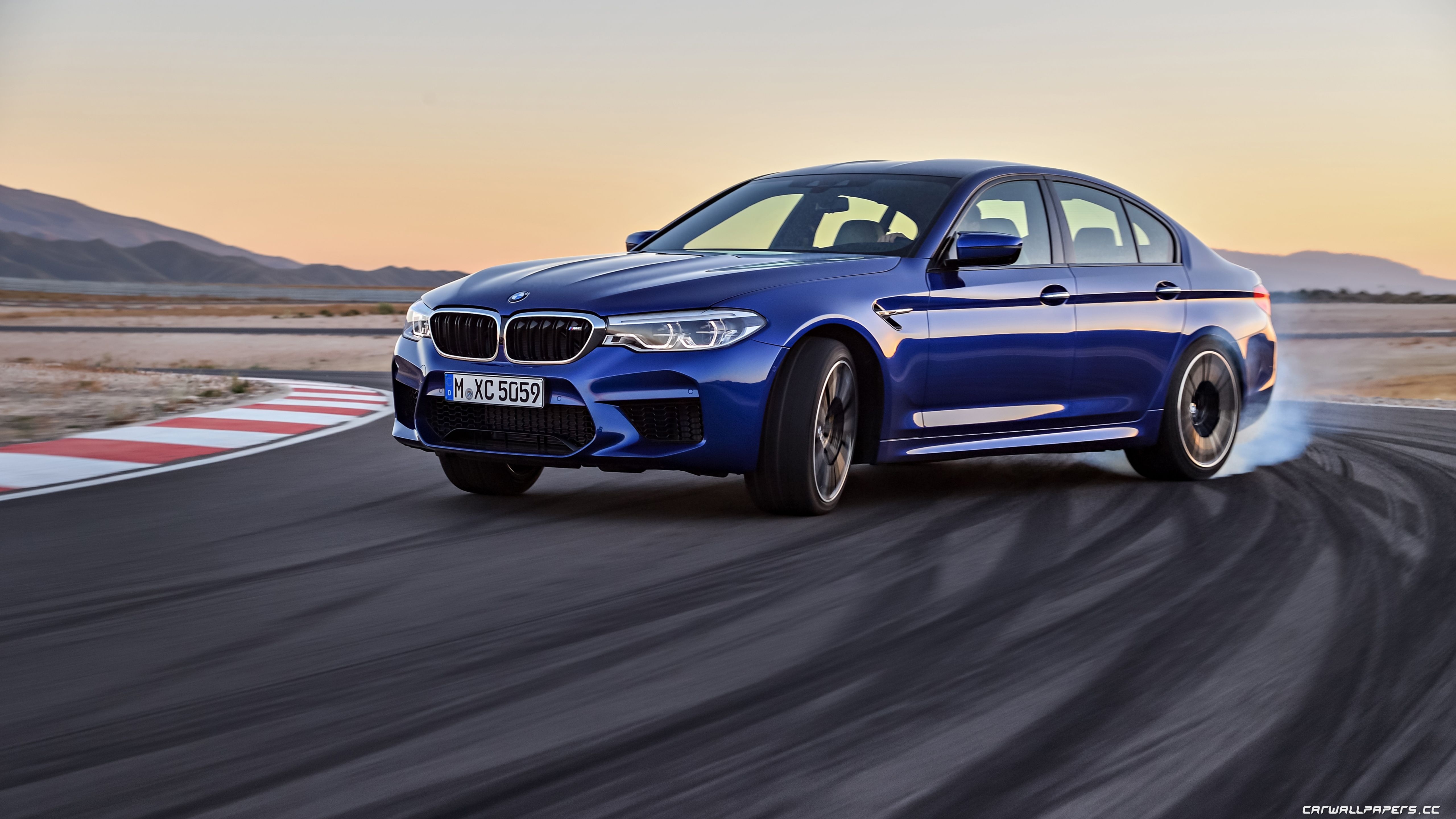 5120x2880 Cars desktop wallpaper BMW M5, Desktop