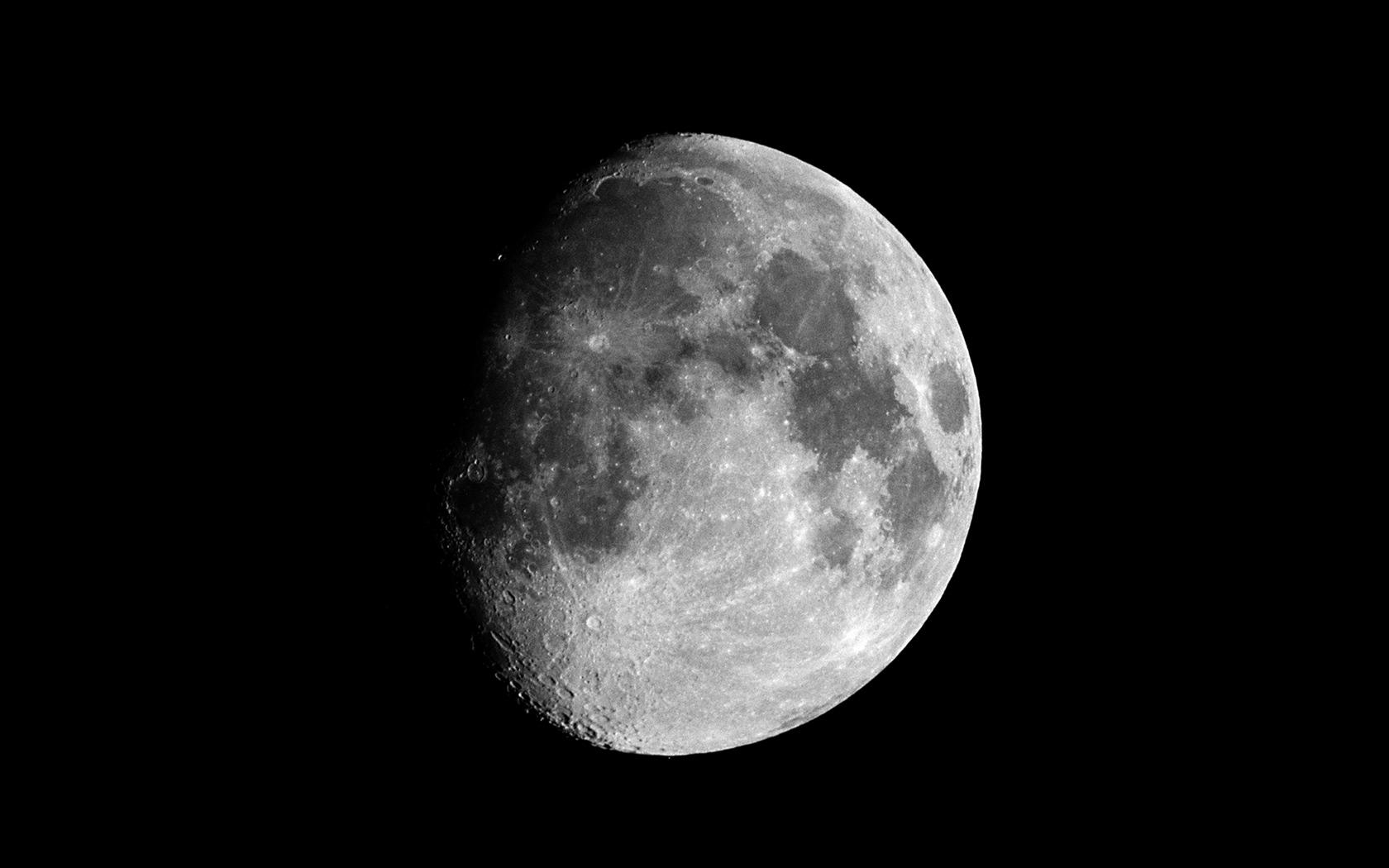 1680x1050 Waxing Gibbous Moon Phenomenon Wallpaper, Desktop