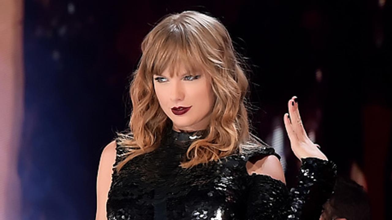 1280x720 Taylor Swift's 'Reputation' Stadium Tour Is A Must See Celebration, Desktop