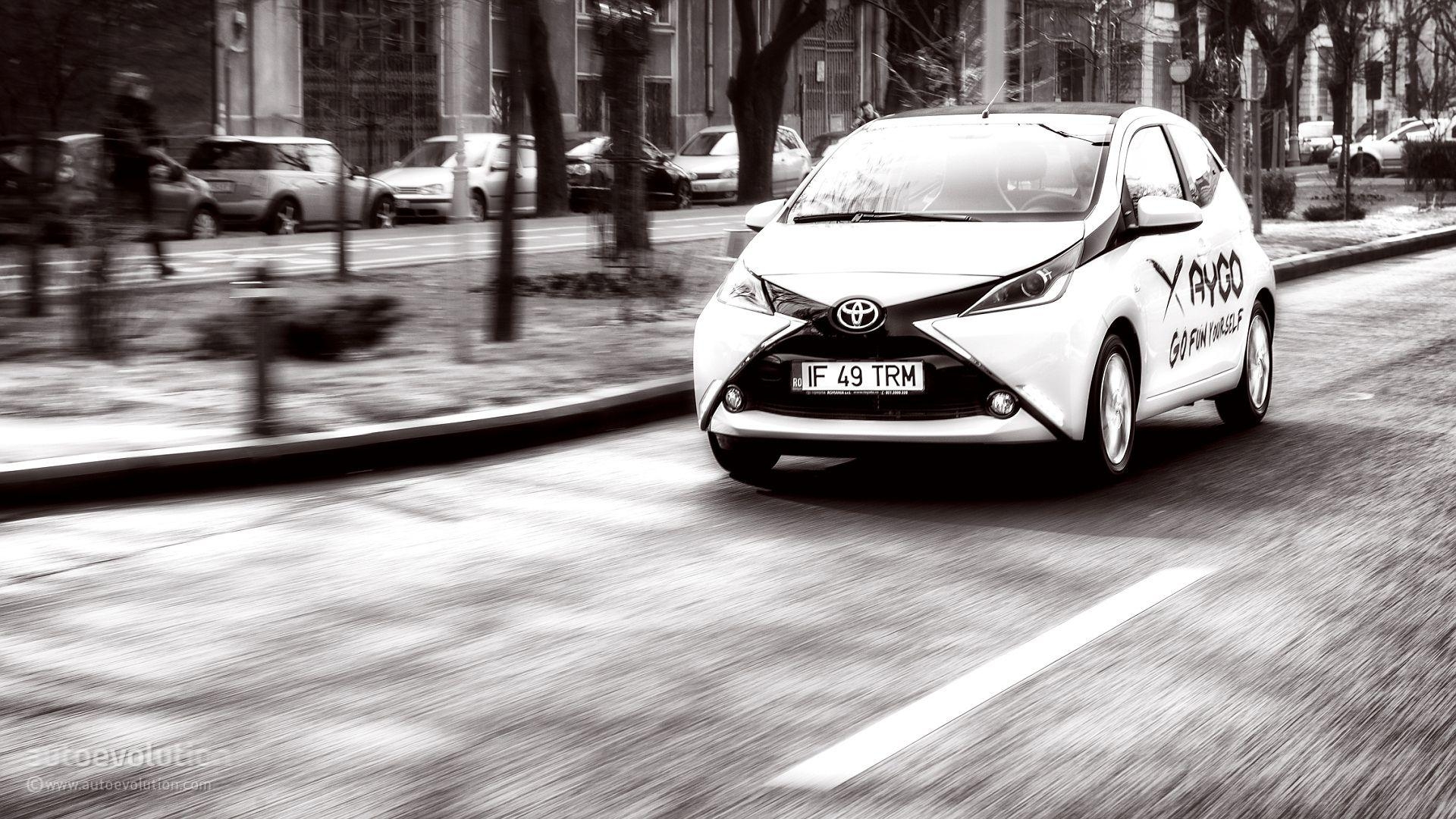 1920x1080 Toyota Aygo X Wave HD Wallpaper: Barrel Of Fun, Desktop