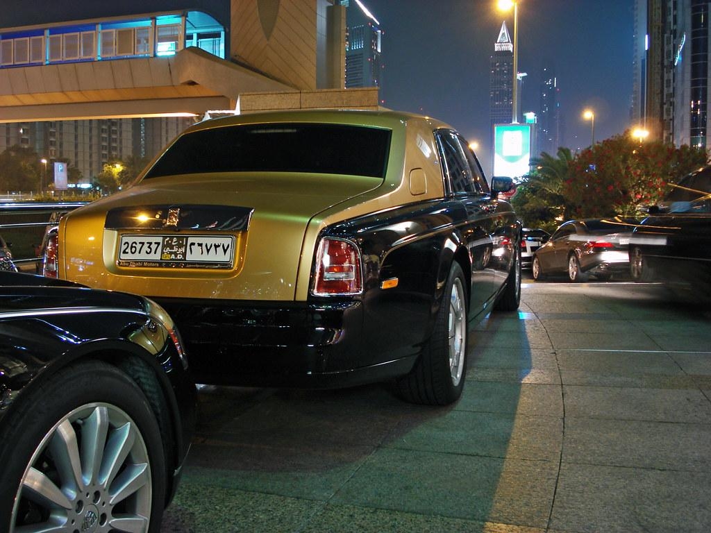 1030x770 Black And Gold Rolls Royce Phantom. A Black And Gold Two To, Desktop