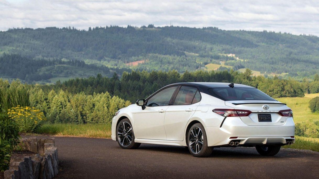 1220x690 Toyota Camry Rear High Resolution Wallpaper. Car Preview Rumors, Desktop