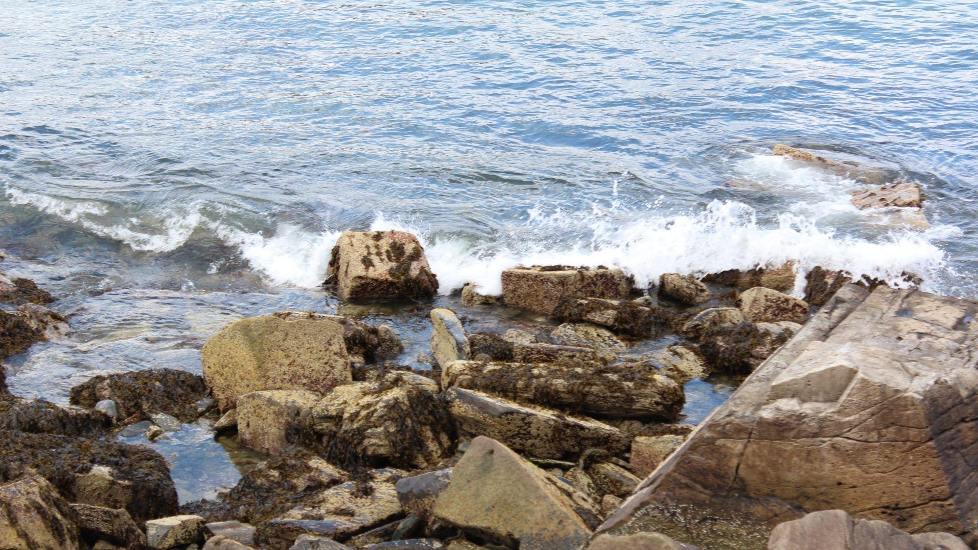 1920x1080 Ocean wallpaper: Maine Water Waves Rocks Ocean Beach, Desktop