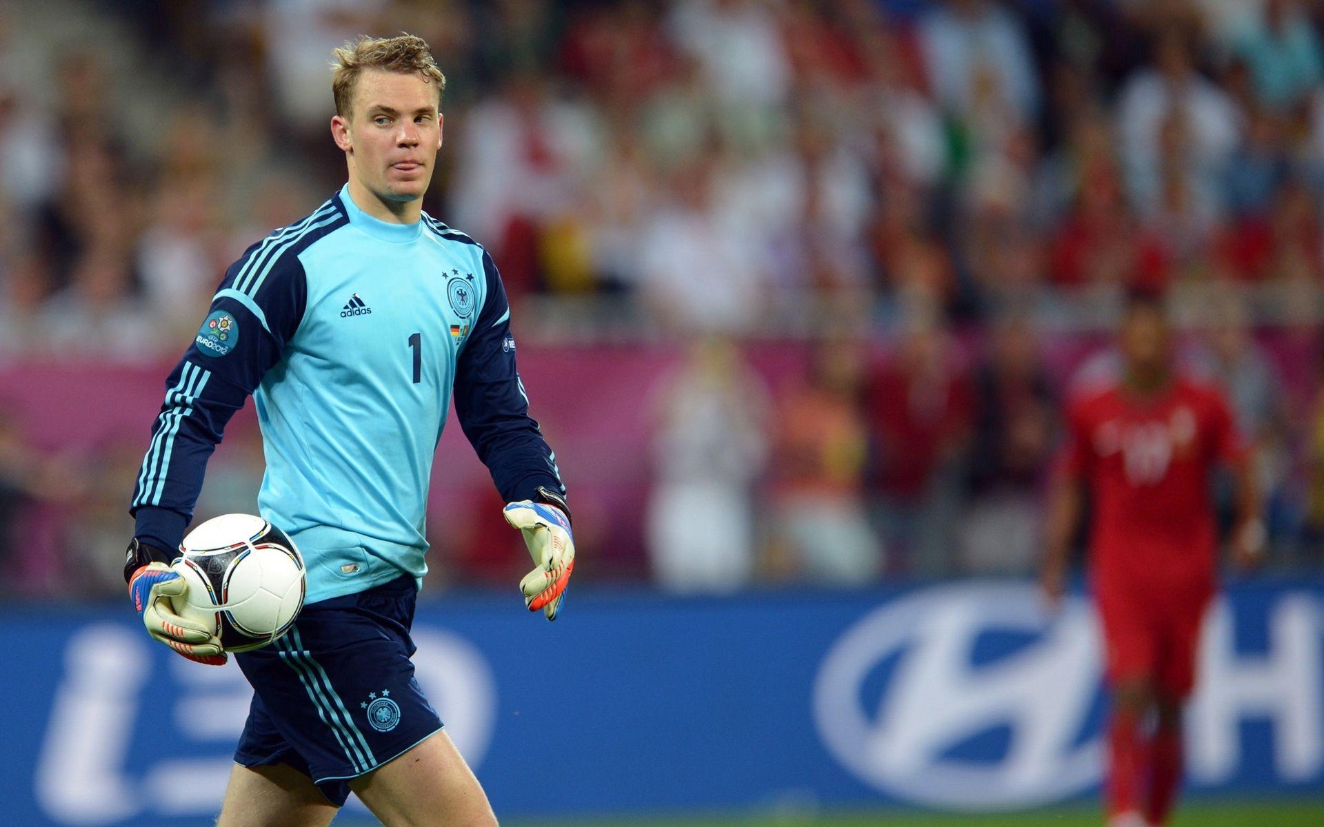 1920x1200 The football player of Bayern Manuel Neuer wallpaper and image, Desktop