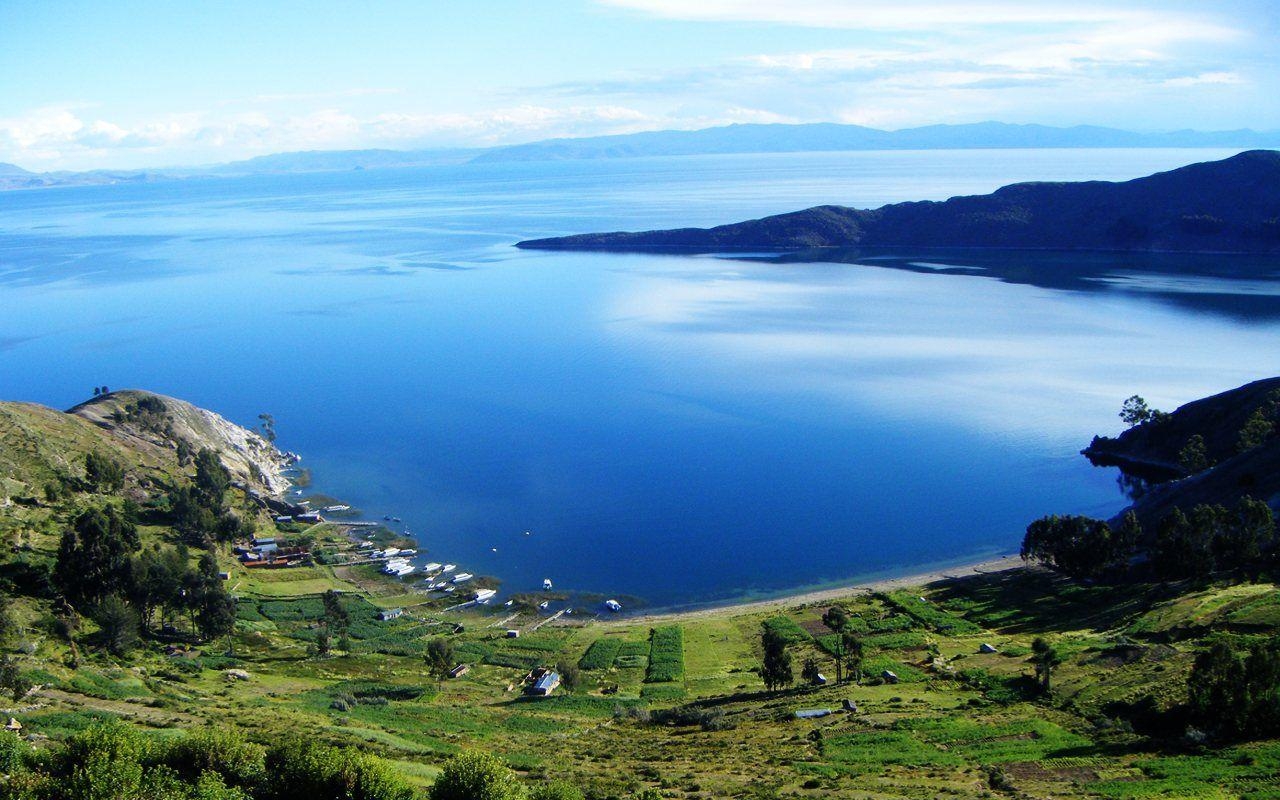 1280x800 Lago Titicaca, en la frontera entre Perú y Bolivia. Places I Would, Desktop