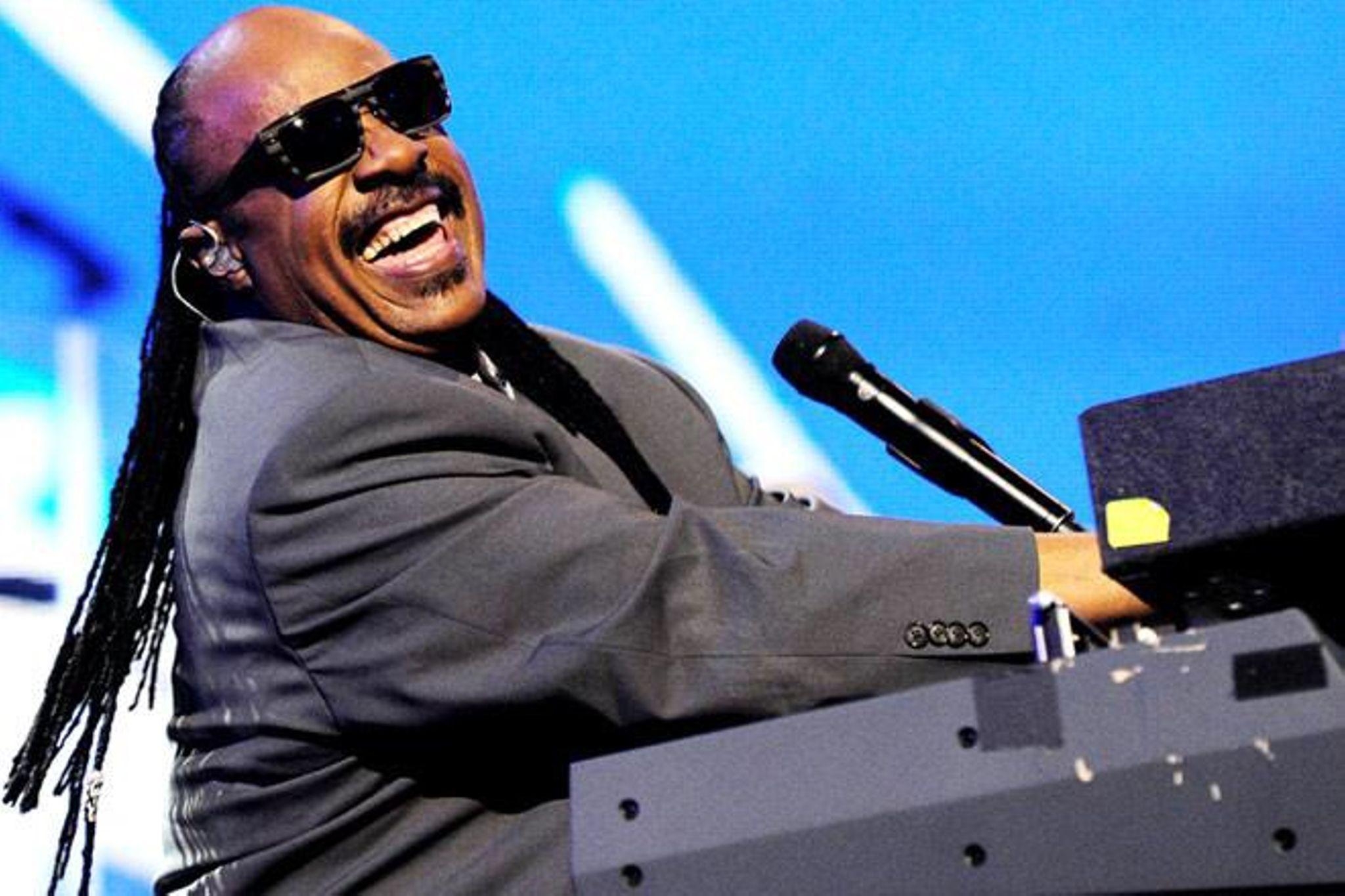 2050x1370 Stevie Wonder Wallpaper Image Photo Picture Background, Desktop