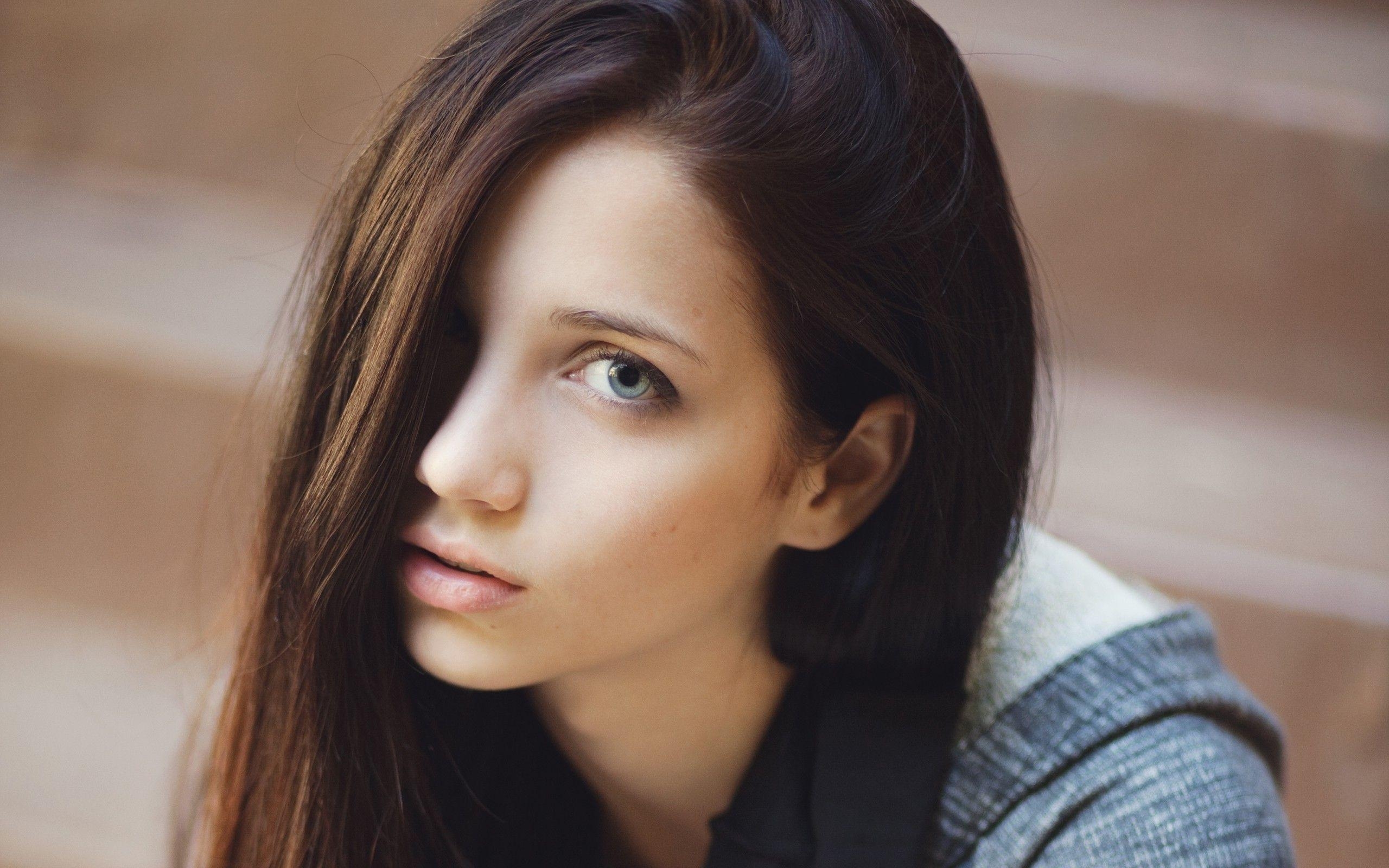 2560x1600 Emily Rudd 23820  px, Desktop