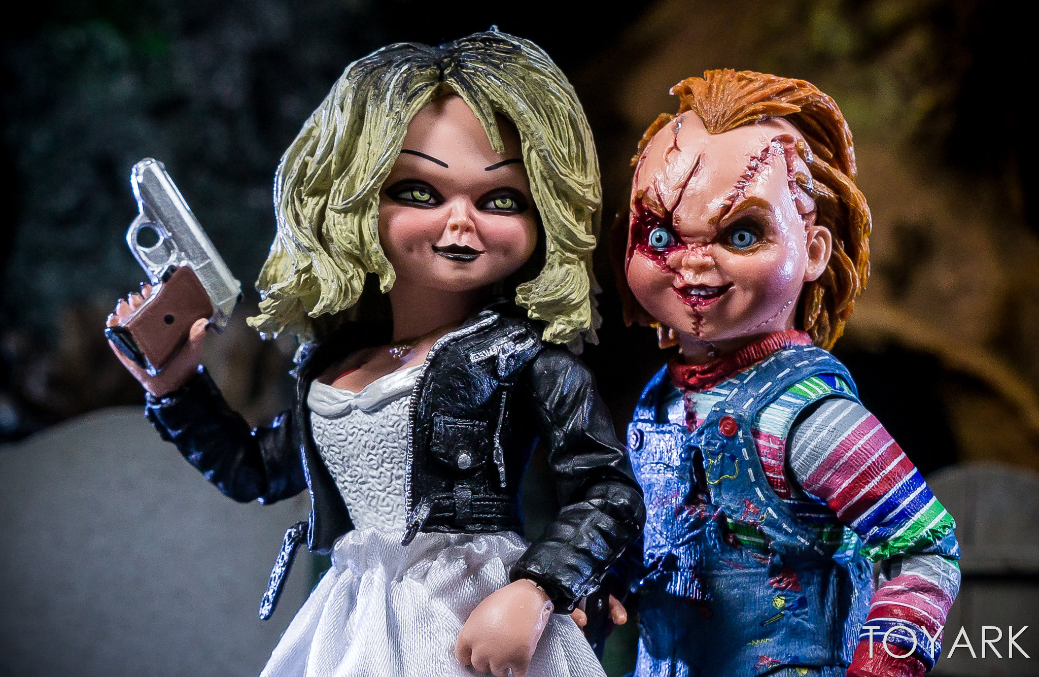 2050x1340 NECA Bride Of Chucky Ultimate Chucky And Tiffany 2 Pack Gallery, Desktop