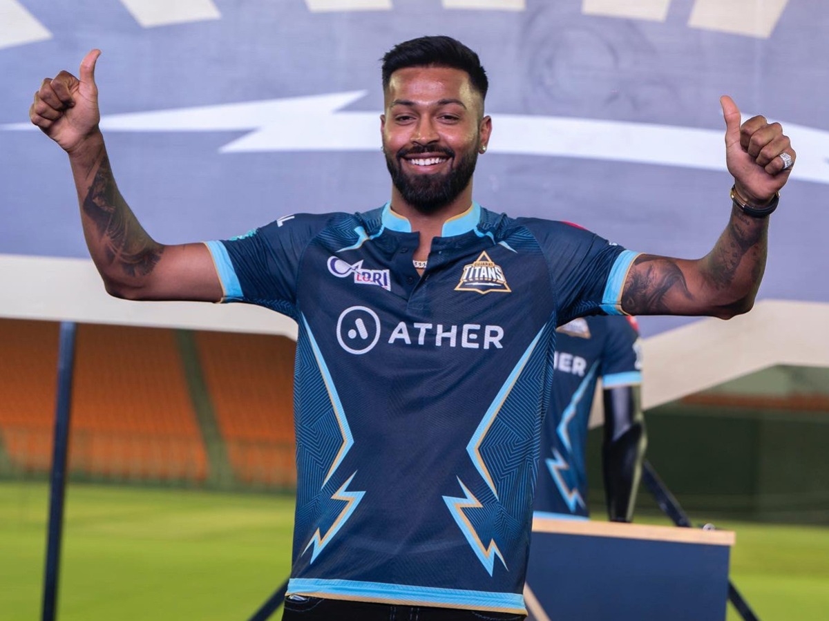 1200x900 Gujarat Titans Skipper Hardik Pandya Unveils Team Jersey And Fans Call It Best Of IPL 2022, Desktop