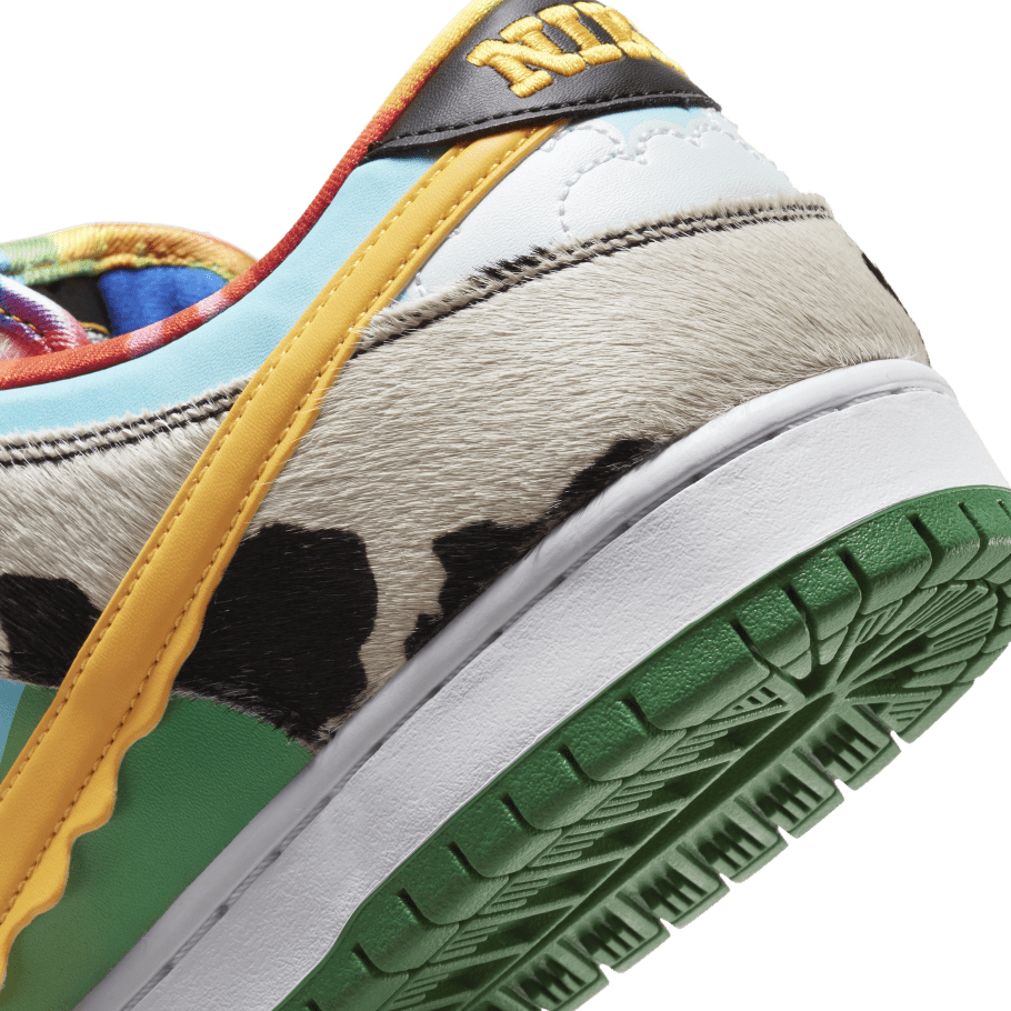 910x910 Nike SB x Ben & Jerry's 'Chunky Dunky' Collab Explained, Phone