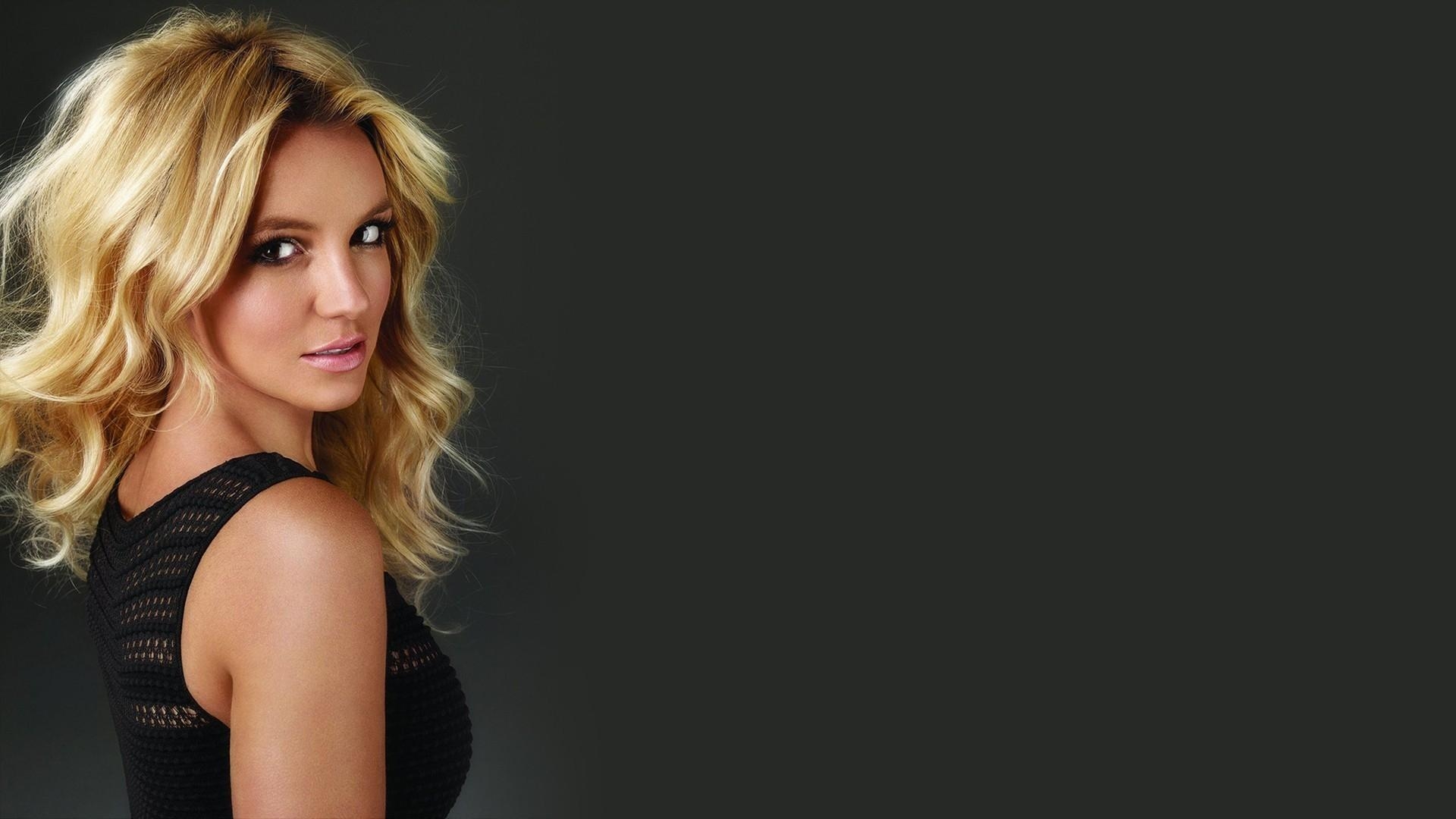 1920x1080 Wallpaper, long hair, dress, supermodel, Britney Spears, girl, beauty, background, blond, computer wallpaper, photo shoot, brown hair, human hair color, haircut, fashion model, flash photography, Desktop