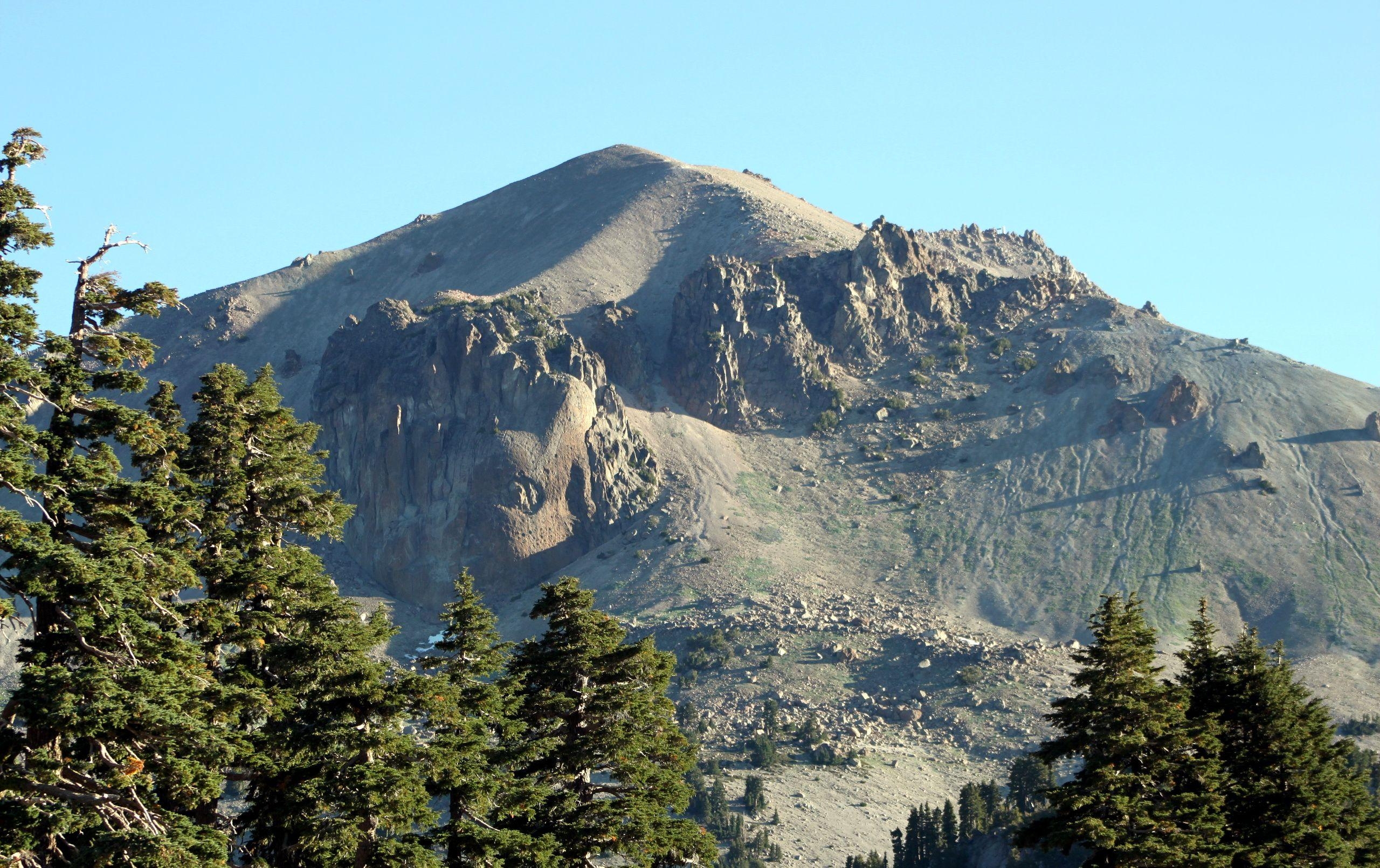 2560x1610 Lassen Volcanic National Park California Full HD Wallpaper, Desktop