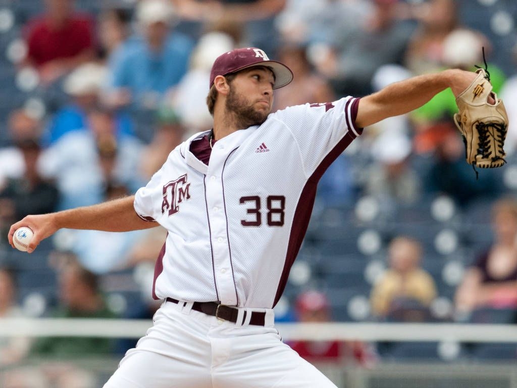 1030x770 Wacha, Reynolds Power No. 2 Aggies Past Kansas 8 0 A&M, Desktop