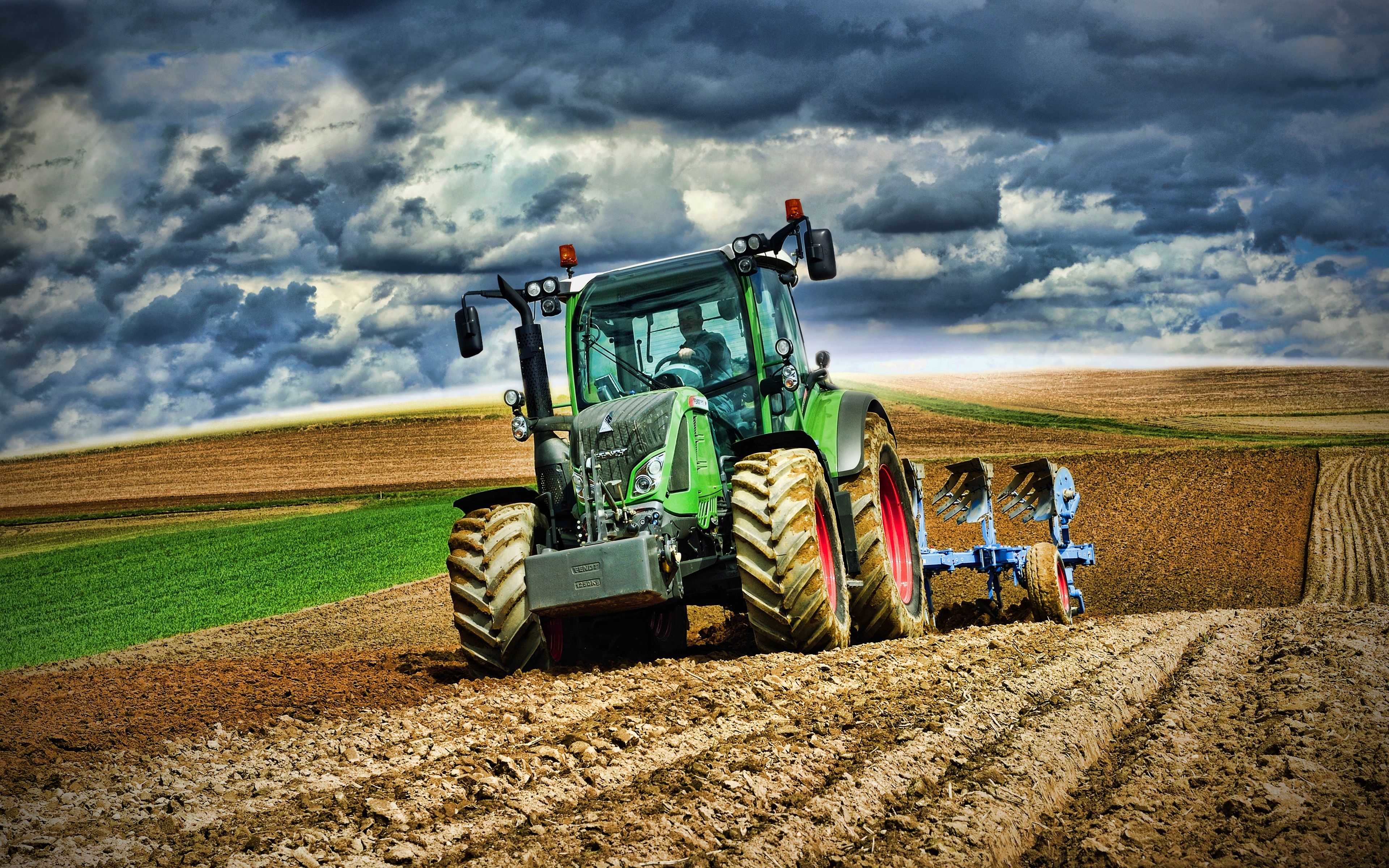 3840x2400 Fendt Tractor Wallpaper, Desktop