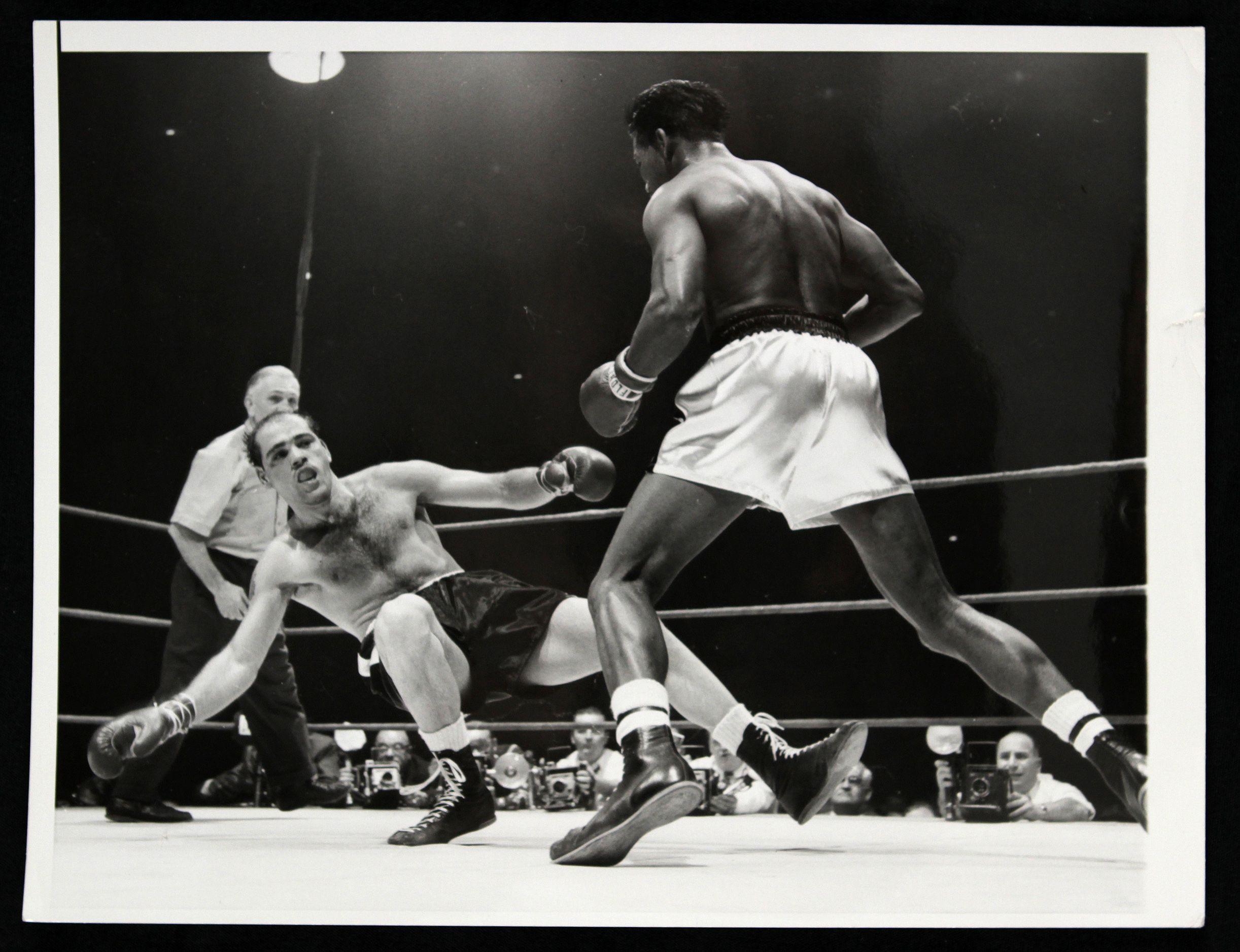 2450x1880 Sugar Ray Robinson, Desktop