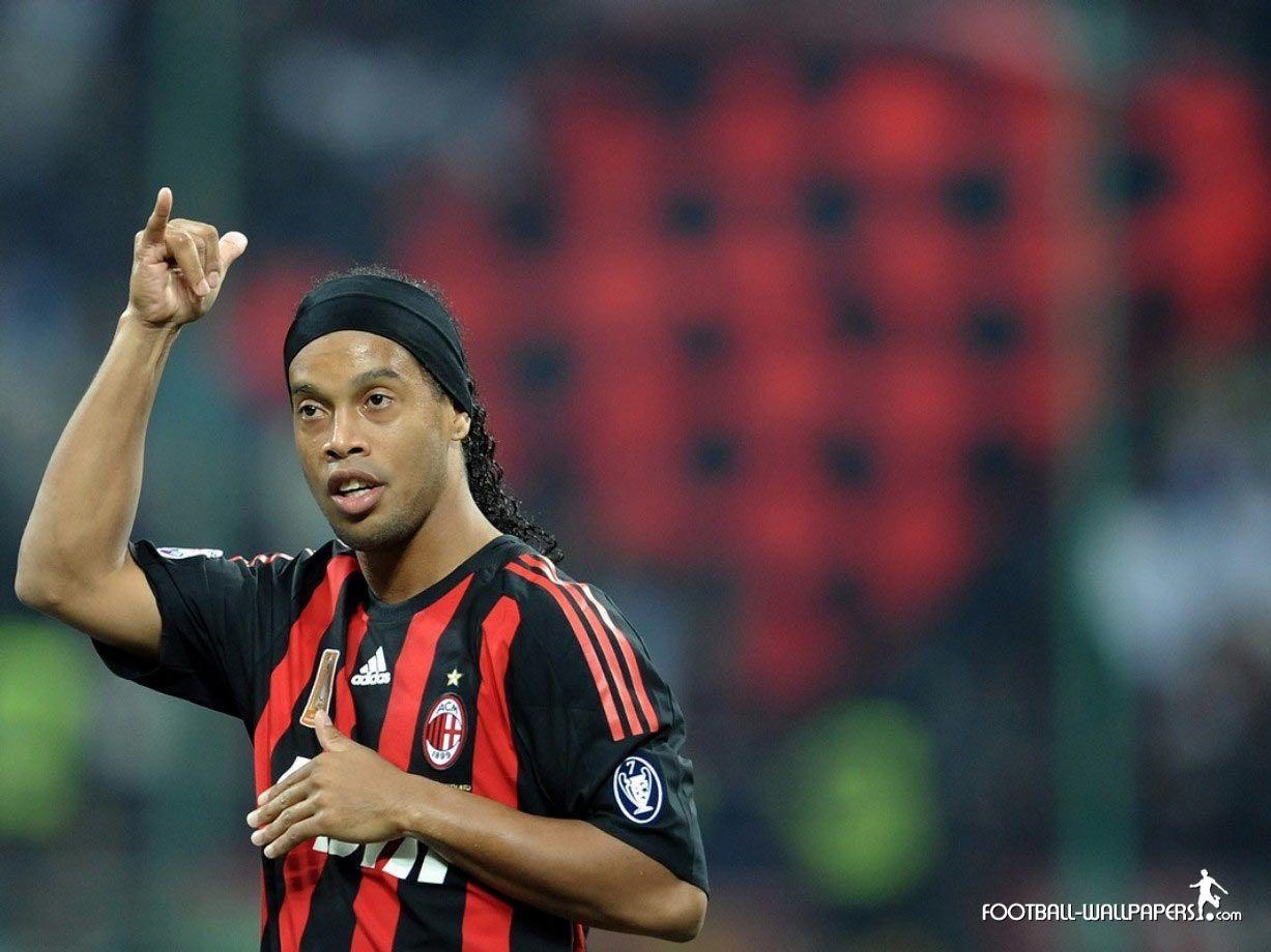 1230x920 HD Ronaldinho AC Milan Forward Wallpaper. Ronaldinho Gaúcho, Desktop