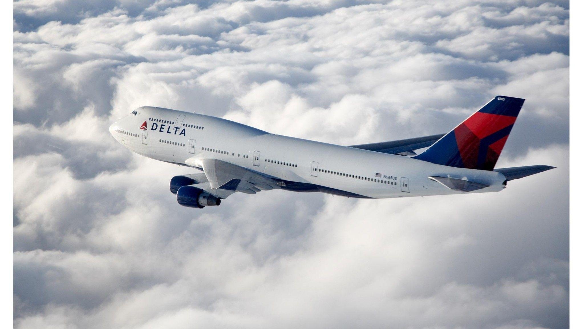 2050x1160 Boeing 747 Delta Airlines HD desktop wallpaper, Widescreen, High, Desktop