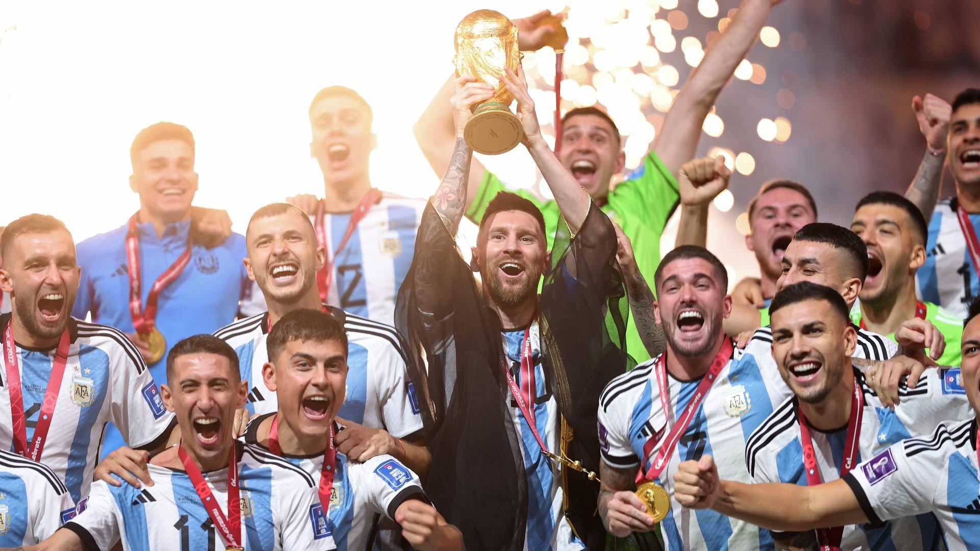 1920x1080 What was Lionel Messi wearing while lifting World Cup trophy? Argentina captain dons bisht while celebrating FIFA title in Qatar, Desktop