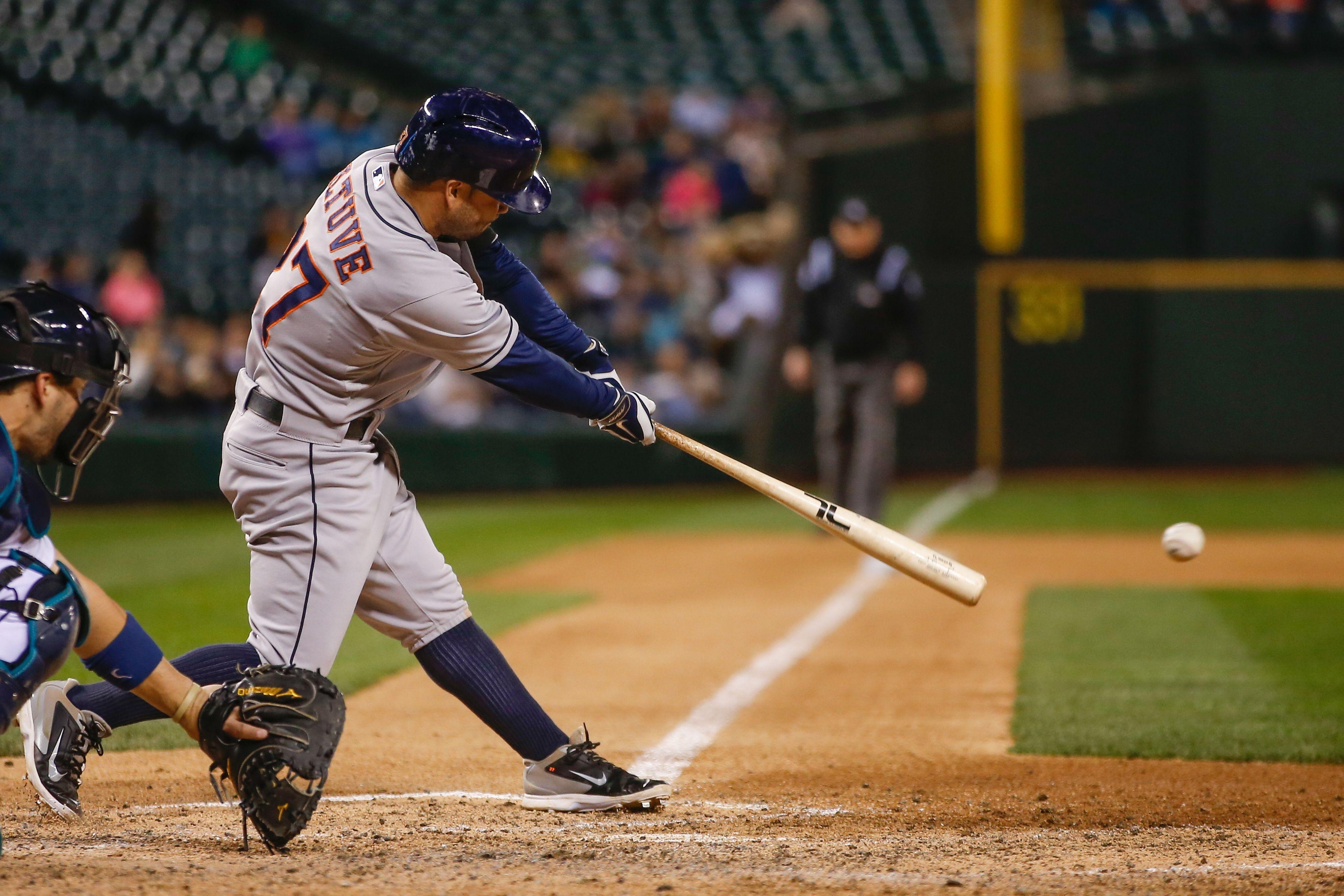 4000x2670 Jose Altuve deserves a raise: Why the second baseman is underpaid, Desktop