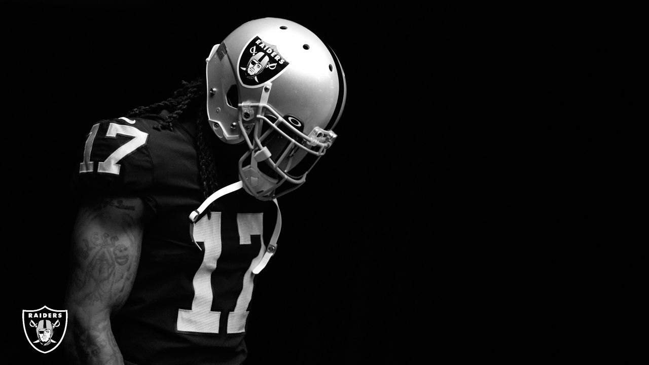 1280x720 Silver and Black and White: Week 2 vs. Cardinals, Desktop