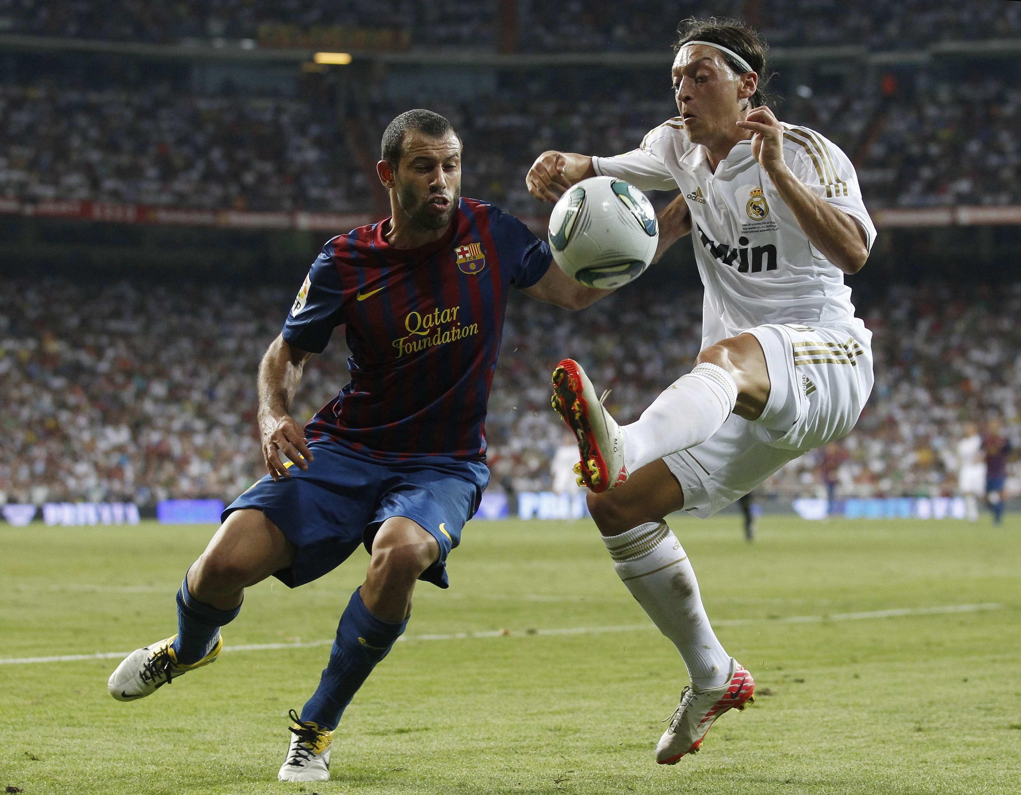 3500x2730 Mesut Ozil, Javier Mascherano, Real Madrid, FC Barcelona, Soccer, Desktop