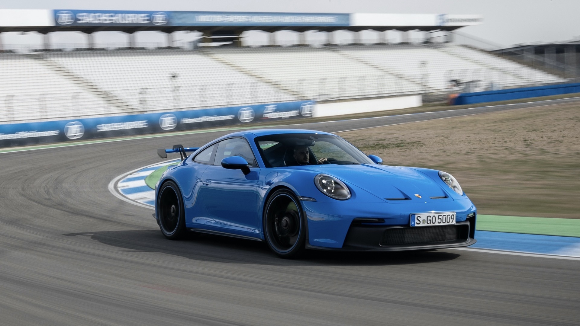 1920x1080 2022 Porsche 911 GT3 tested at 186 mph for over 000 miles, Desktop