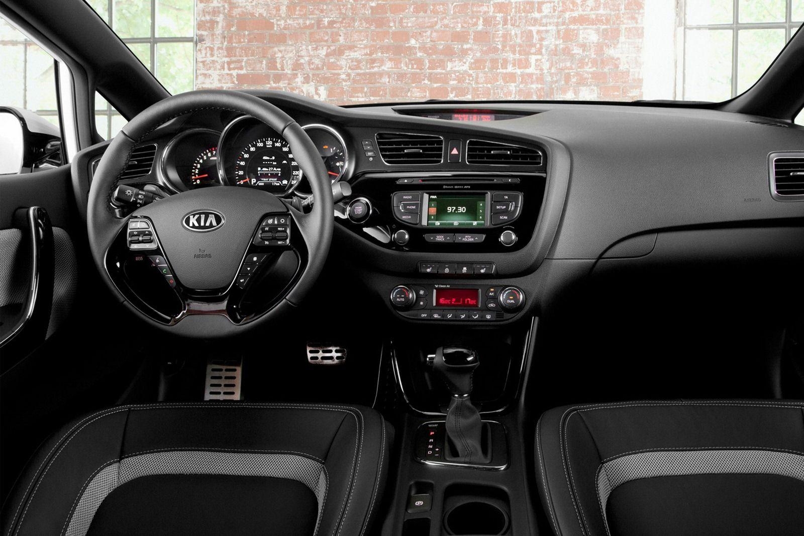 1600x1070 kia ceed sw 2015 wallpaper, Desktop