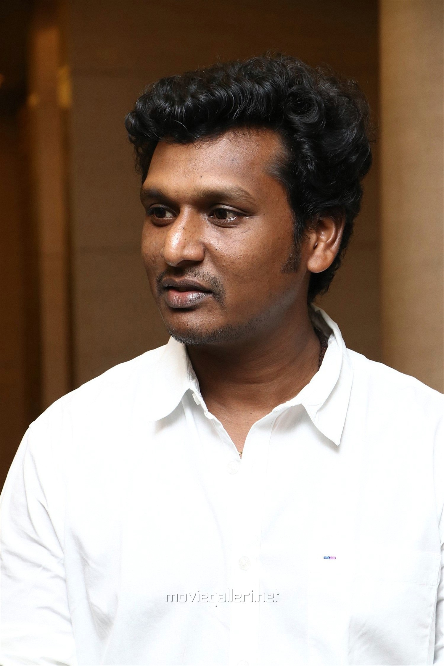 1500x2260 Kaithi Movie Director Lokesh Kanagaraj Interview Photo. New Movie Posters, Phone