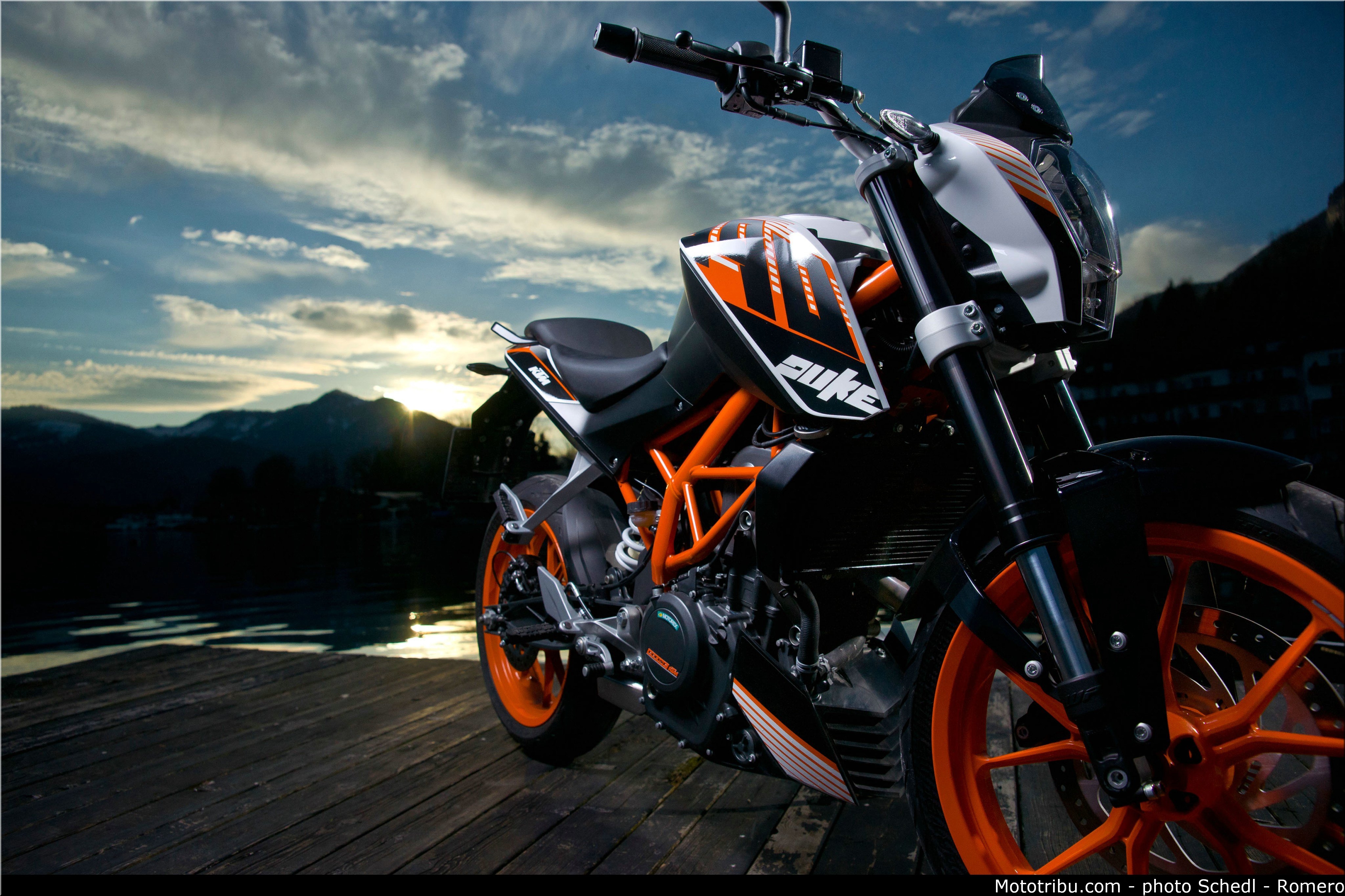 4100x2730 KTM Duke Wallpaper, Desktop