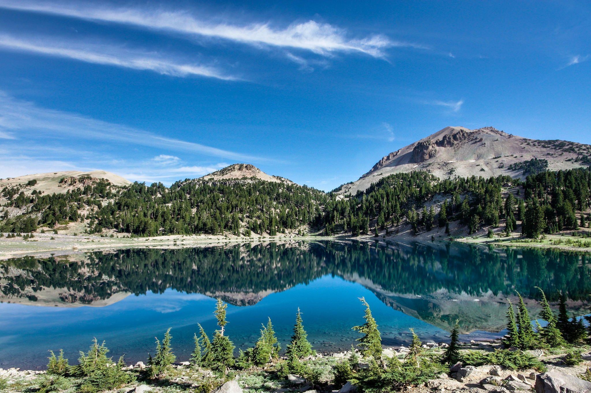 2050x1370 Up The Road: Lassen Volcanic National Park, Desktop