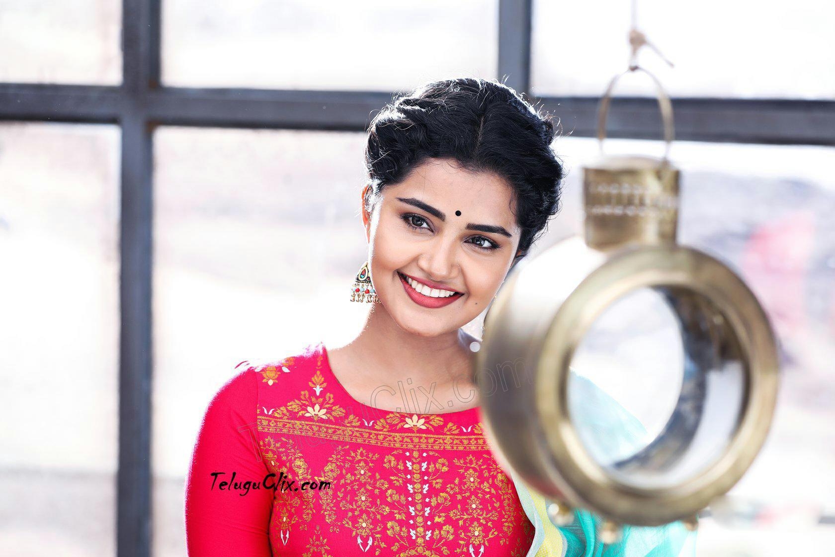 1680x1120 Anupama Parameswaran Old Latest New Recent HD HQ Photo Pics Stills, Desktop