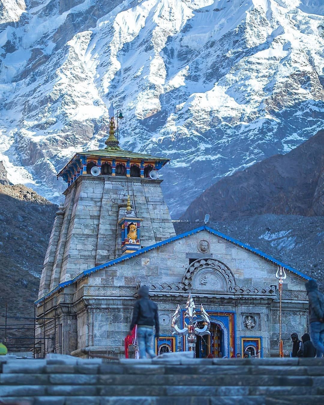 1080x1350 Attractivehimachal on Instagram: “Travel. Kedarnath Dham. Monsoon 2018 The air, the colors, the way the sunligh. Temple india, India travel places, Hindu temple, Phone