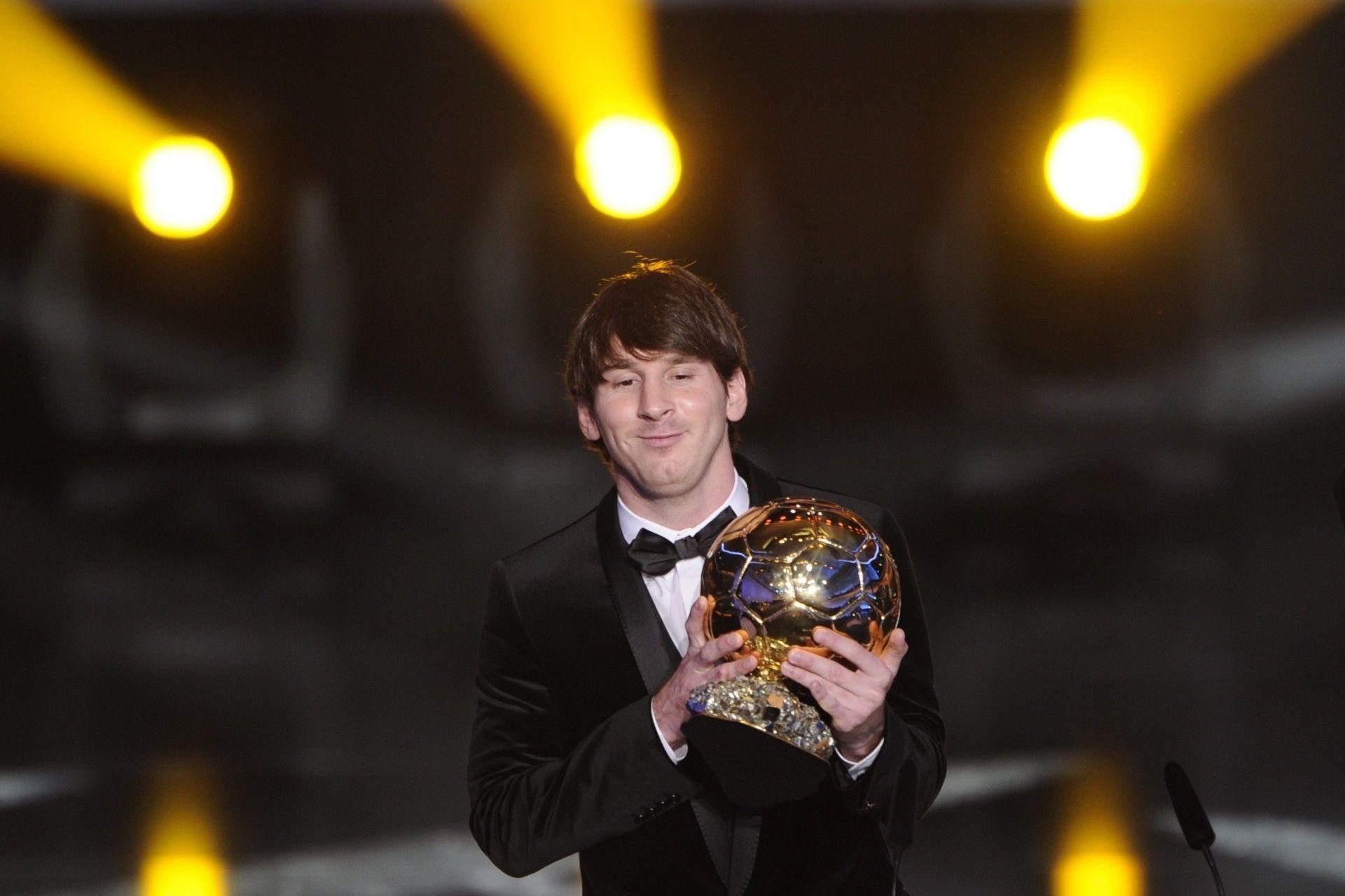 1920x1280 Lionel Messi Ballon d'Or 2012 Nominator HD Wallpaper of Football, Desktop