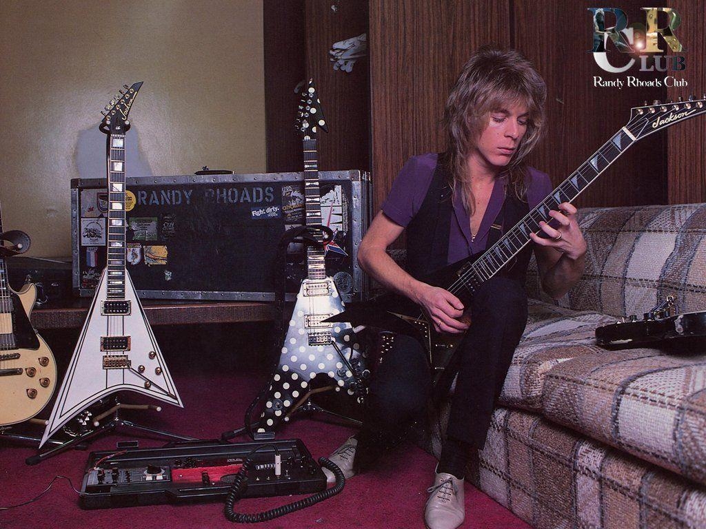 1030x770 550x558px 47.6 KB Randy Rhoads, Desktop