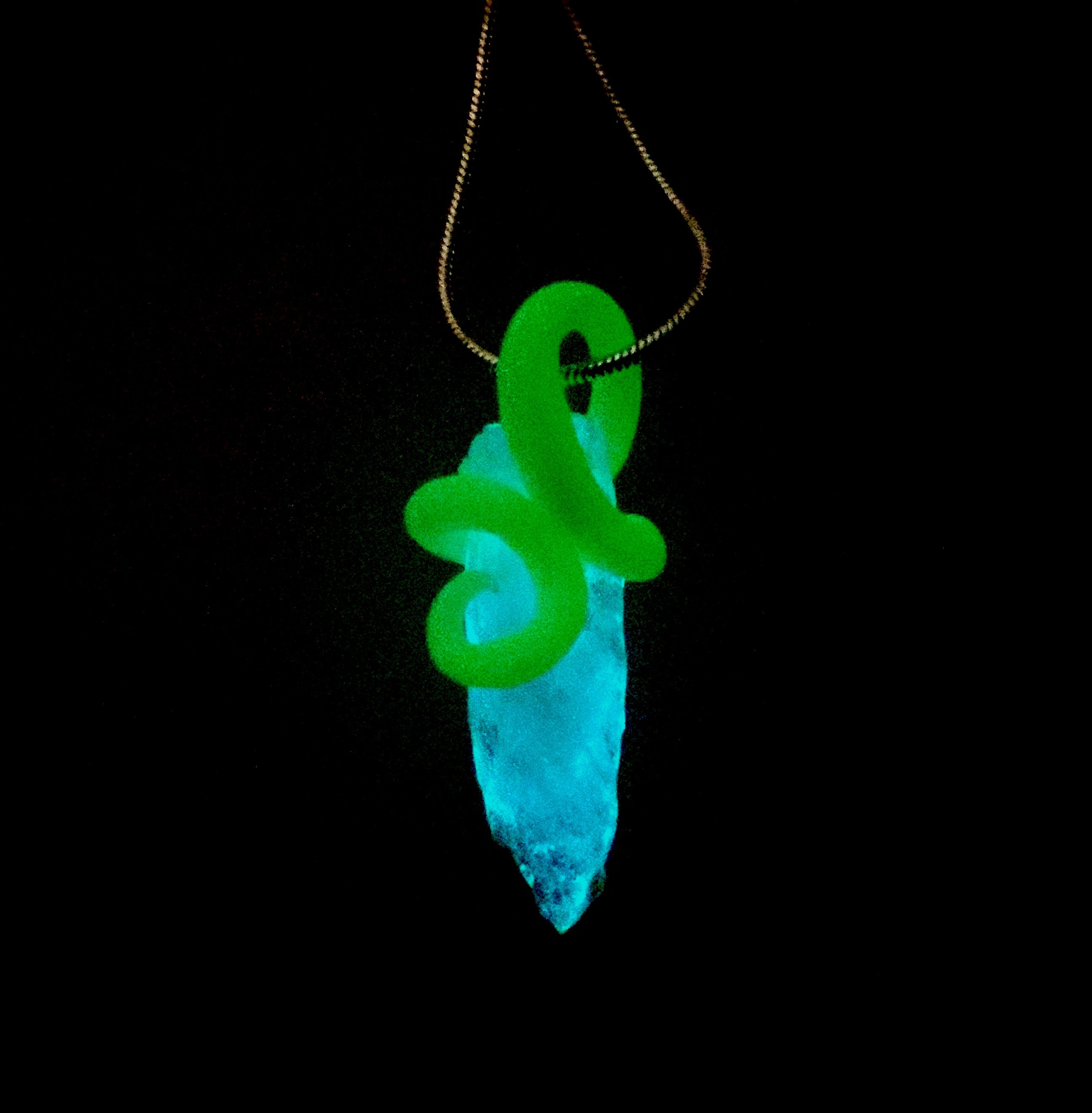 2600x2640 How To Make Glow in the Dark Crystals, Phone