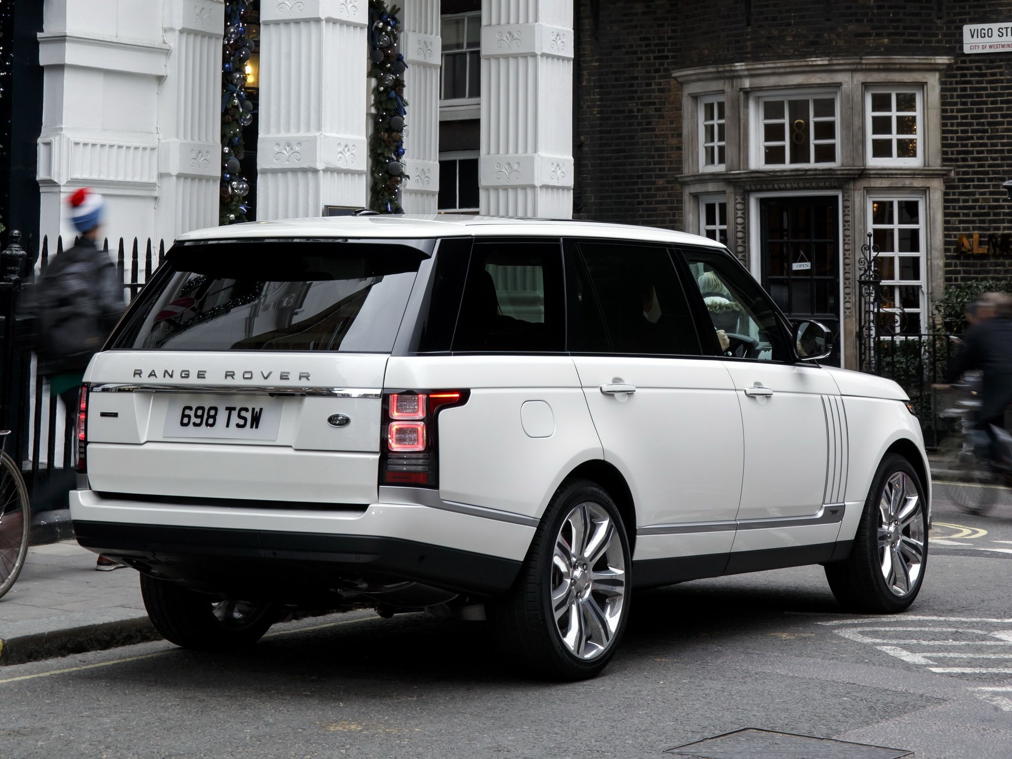 2050x1540 Range, Rover, Autobiography, Black, Lwb, Uk spec, l Suv Wallpaper HD / Desktop and Mobile Background, Desktop