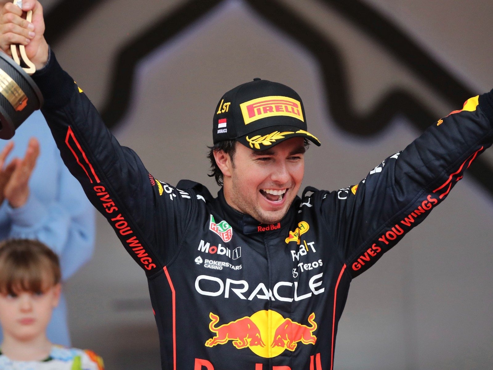 1600x1200 Monaco Grand Prix: Sergio Perez Wins Rain Hit Race, Desktop