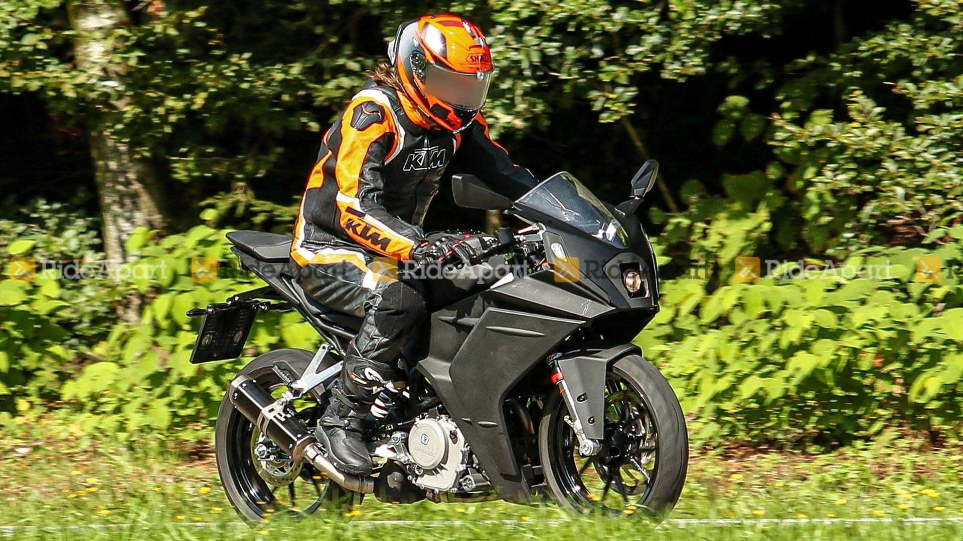 1920x1080 Spotted: KTM Spied Testing A New RC 390 Baby Superbike, Desktop