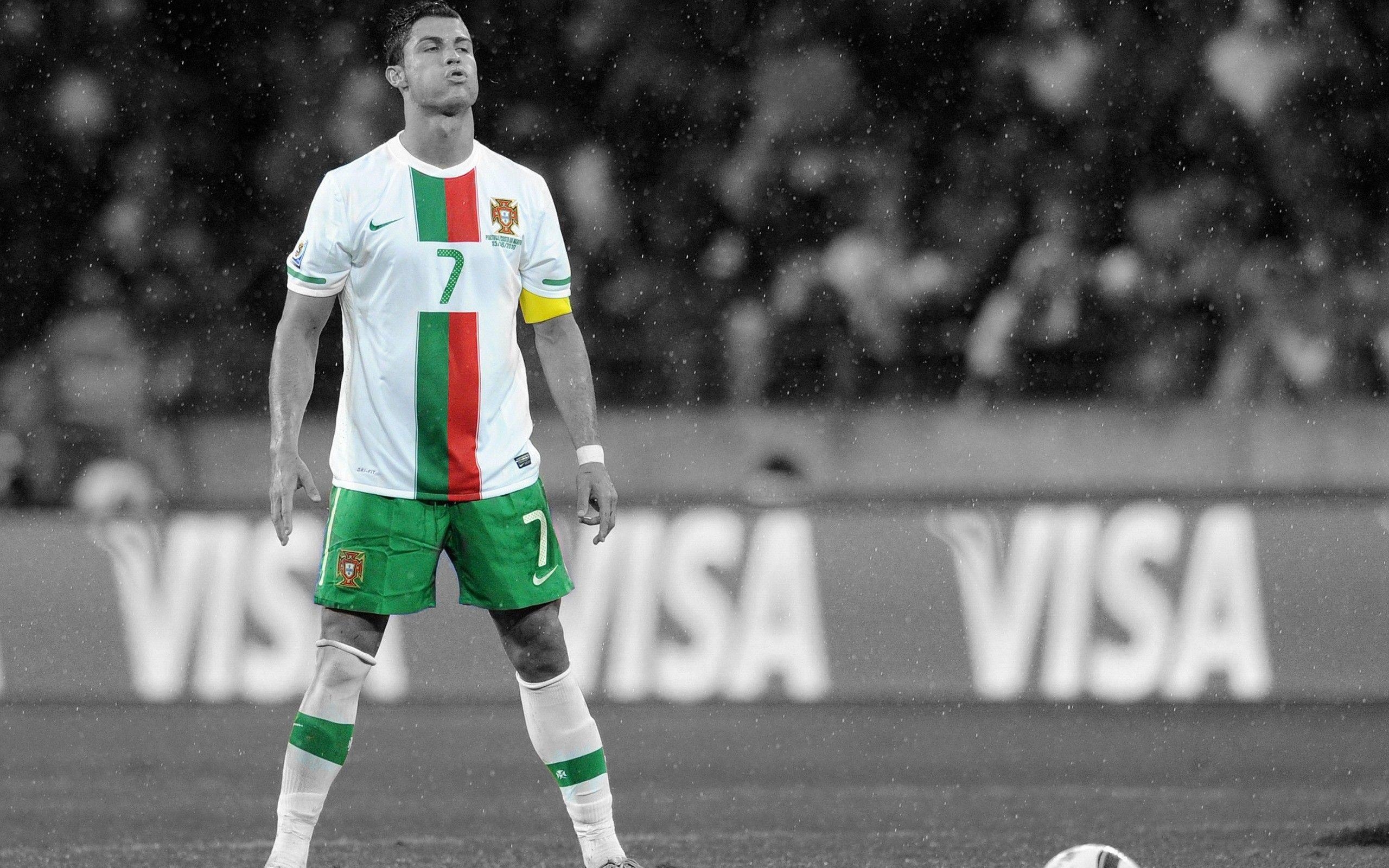 2560x1600 Cristiano Ronaldo. Christiano Ronaldo. Soccer, Desktop