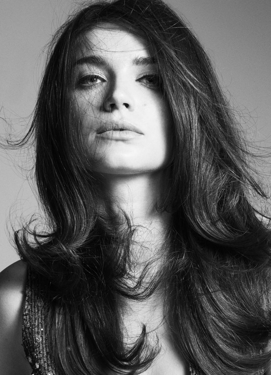 870x1200 Eve Hewson wallpaper, Phone