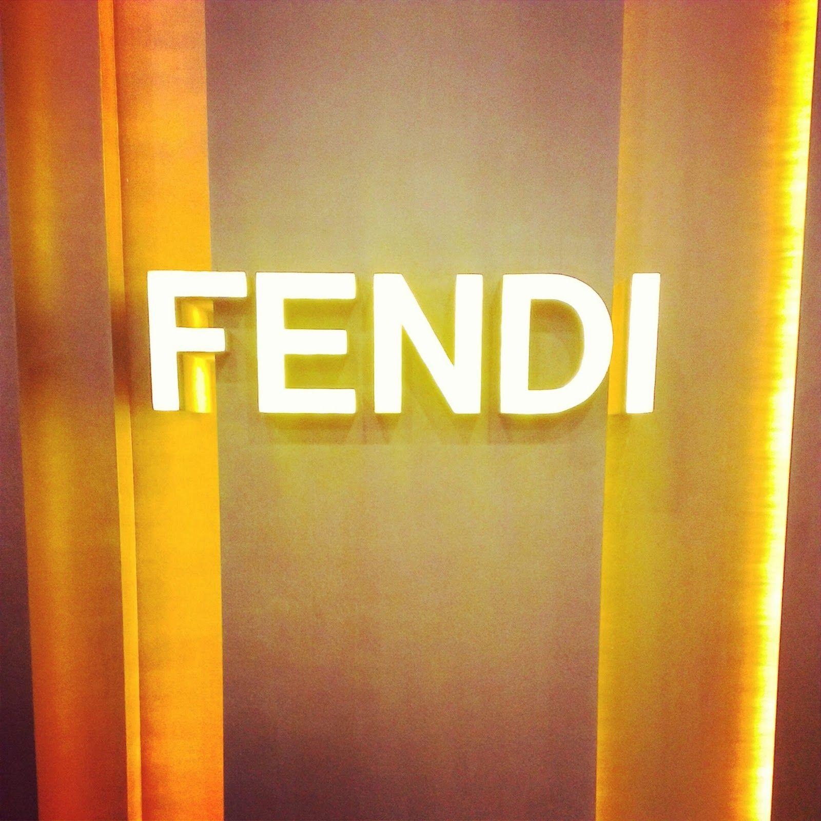 1600x1600 Fendi Wallpaper Free Fendi Background, Phone