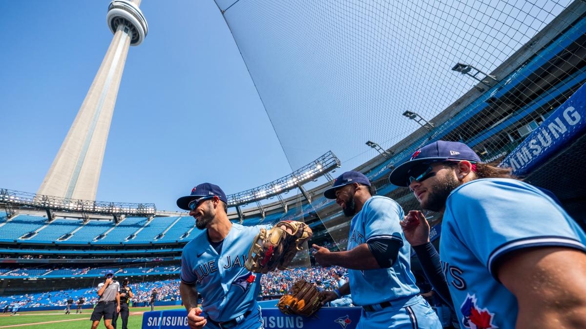 1200x680 MLB: Blue Jays rediscovering normalcy after Toronto return, Desktop