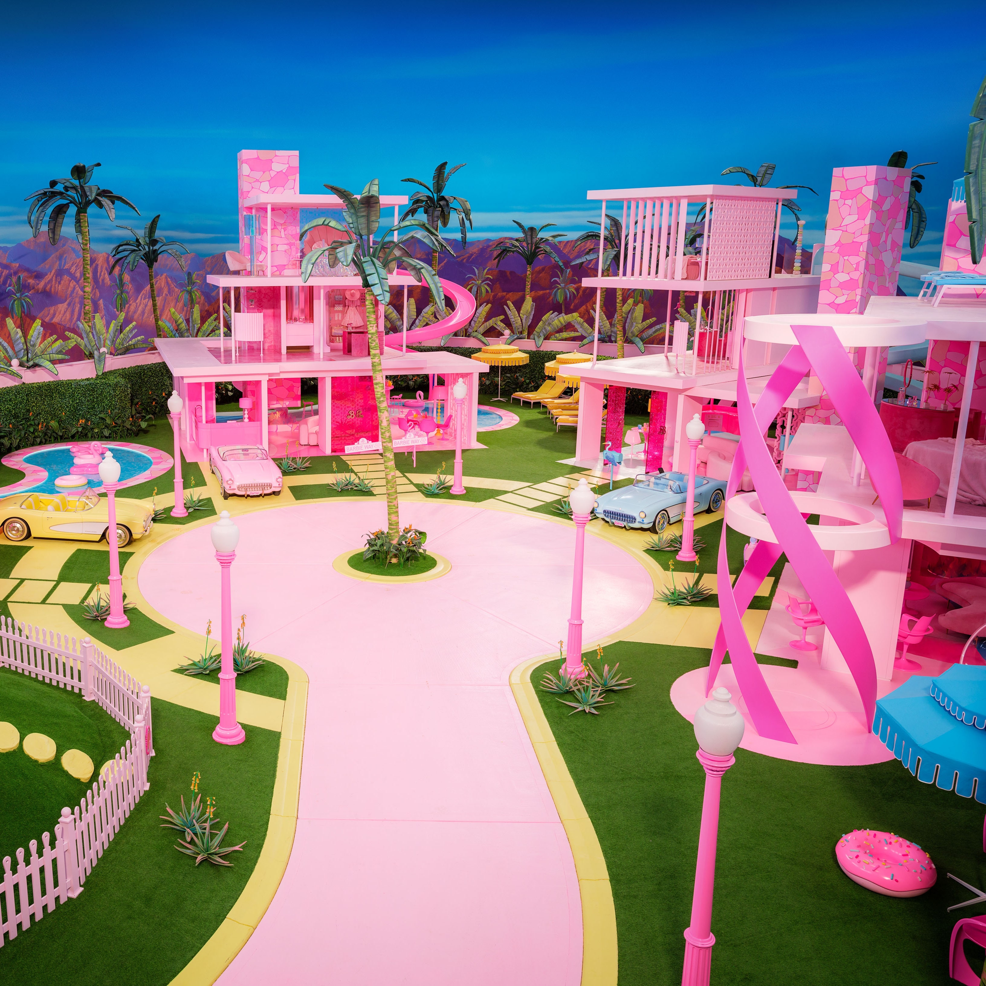 3270x3270 Inside the Barbie Dreamhouse, a Fuchsia Fantasy Inspired, Phone