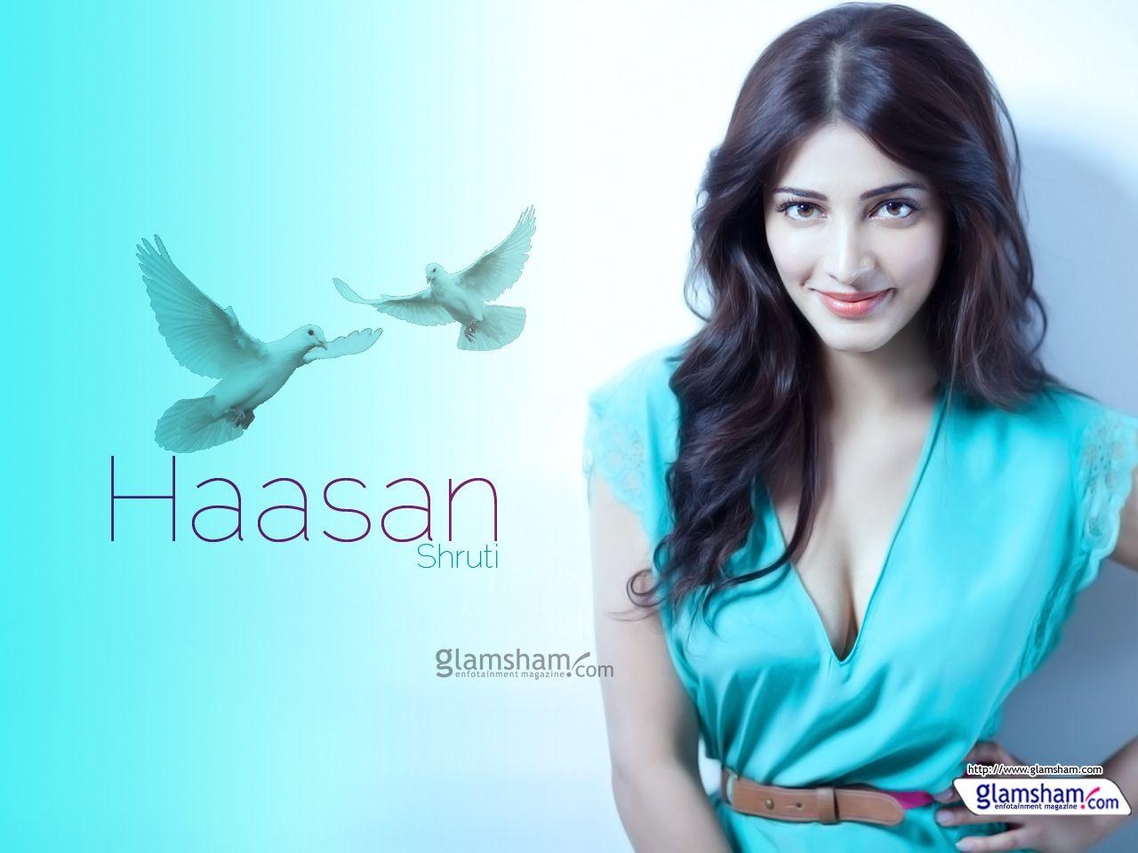 1280x960 Favorite Shruti Haasan Background Wallpaper, Desktop