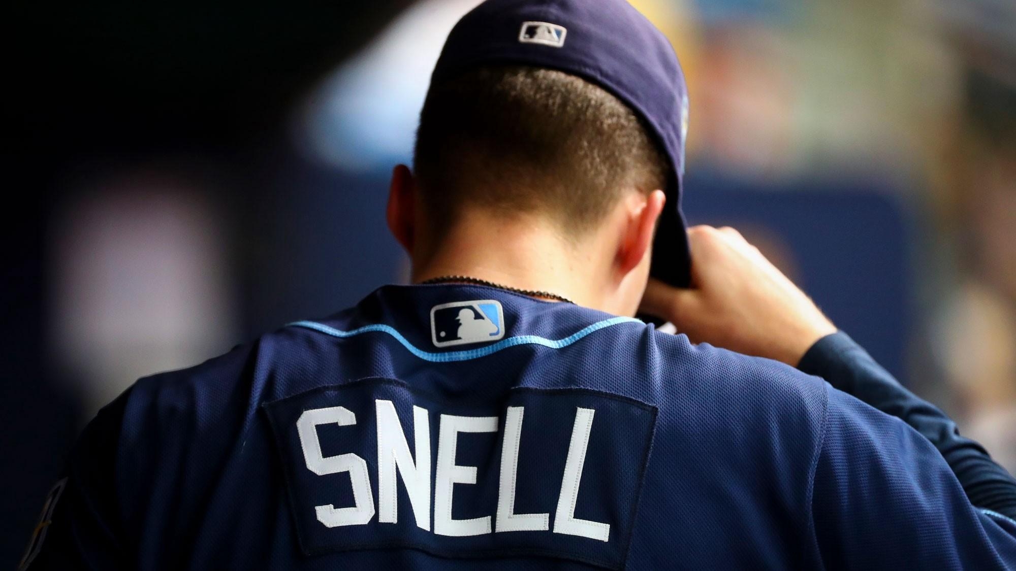 2000x1130 Blake Snell donates jersey from 21st win to the Baseball Hall of Fame, Desktop