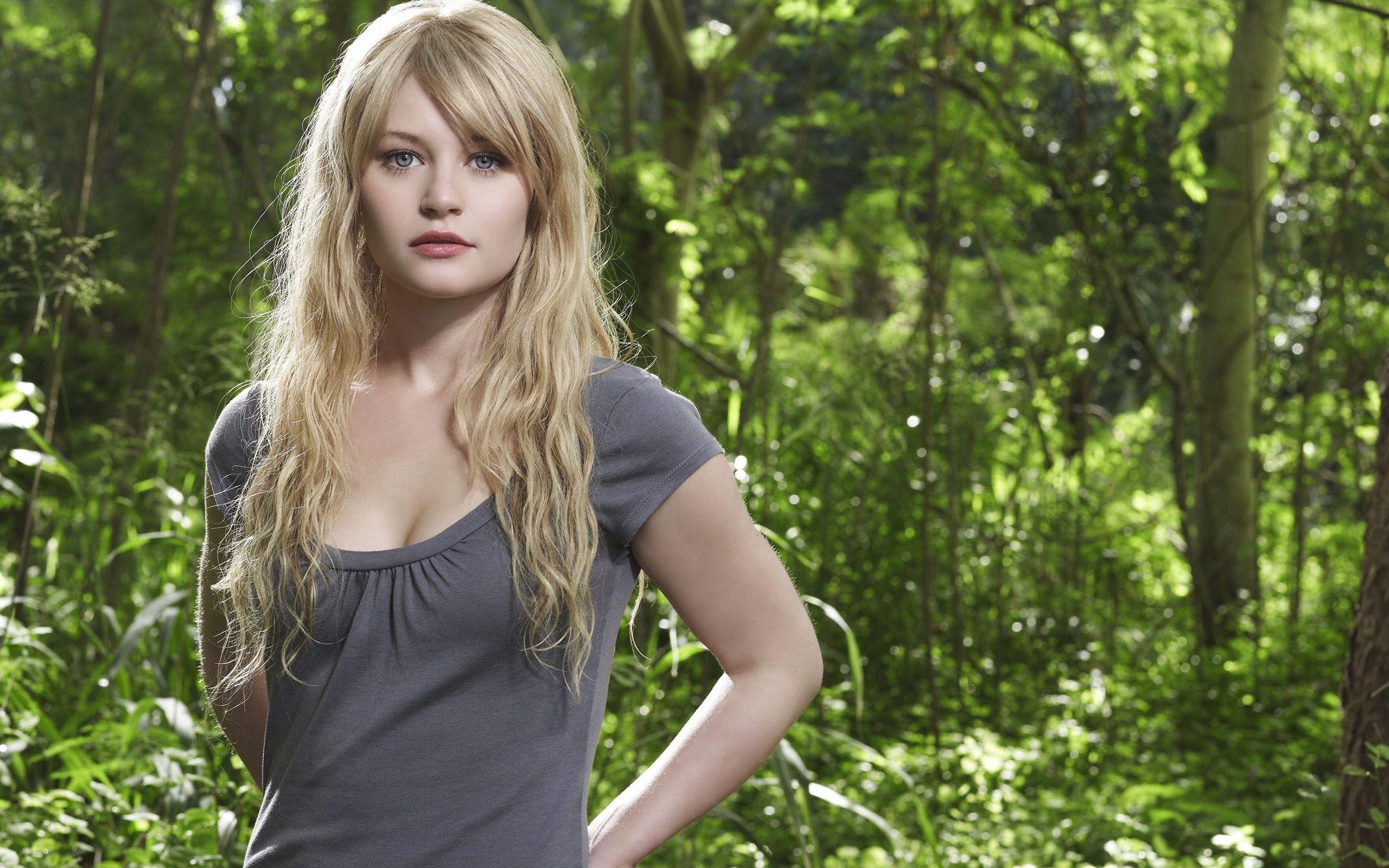 2560x1600 Emilie De Ravin Wallpaper 21, Desktop