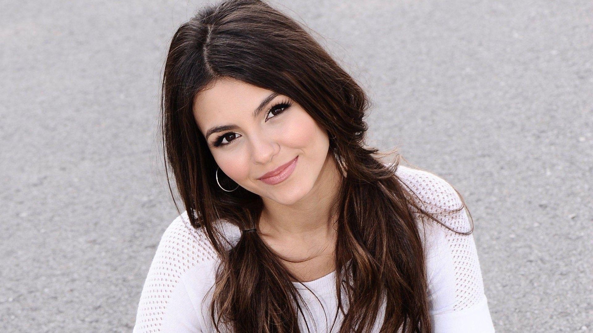 1920x1080 Victoria Justice HD Wallpaper. Full HD Picture, Desktop