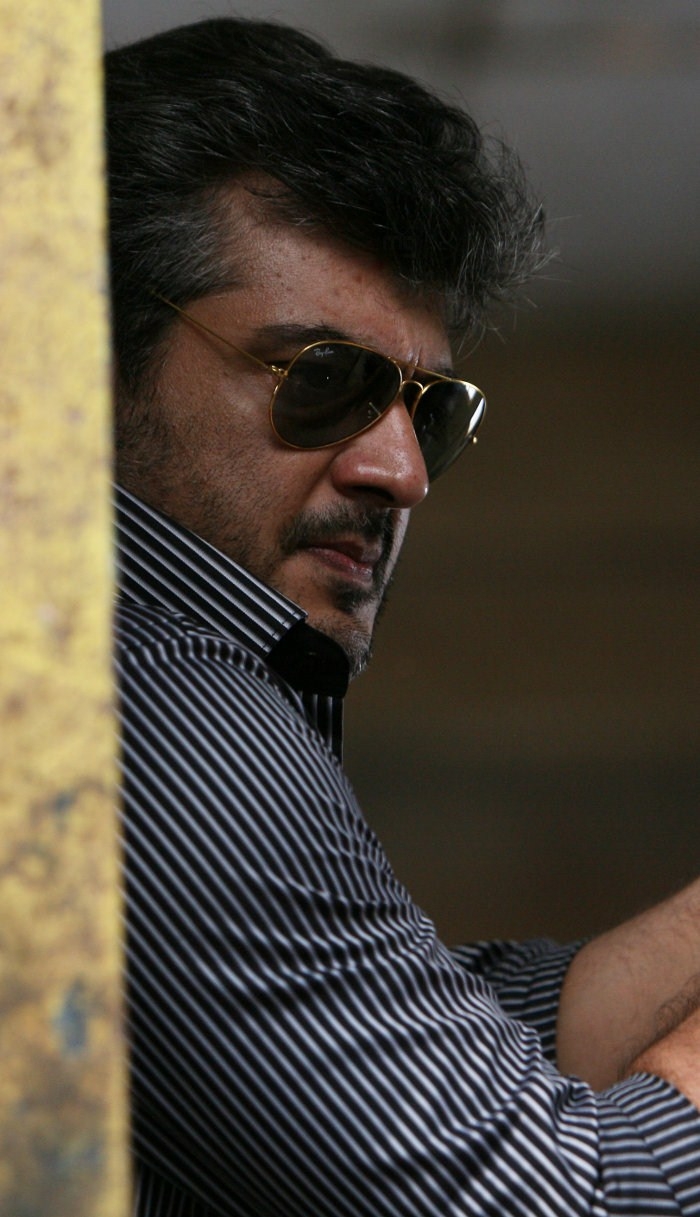 700x1220 Ajith Mankatha New Photo Stills Mankatha Ajith Picture Image. New Movie Posters, Phone