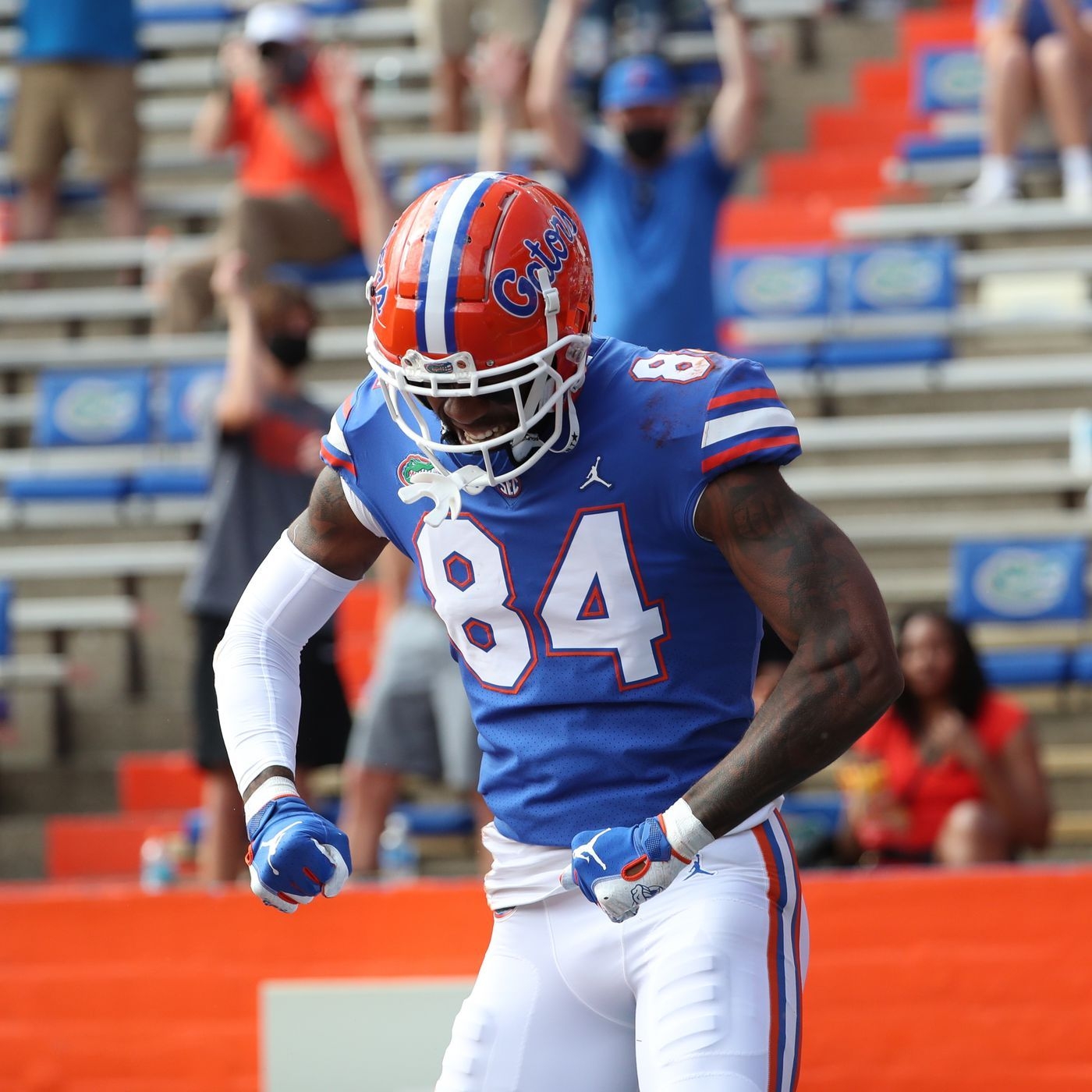 1400x1400 Kyle Pitts Pro Day Results 2021: Florida TE Posts 4.44 40 Yard Dash At 245 Lbs, Phone